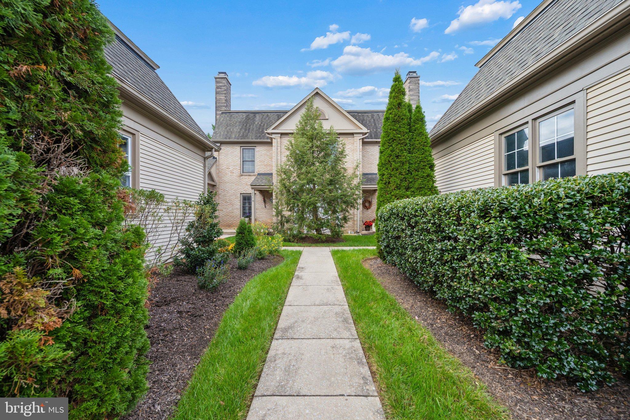2421 BEAR DEN ROAD