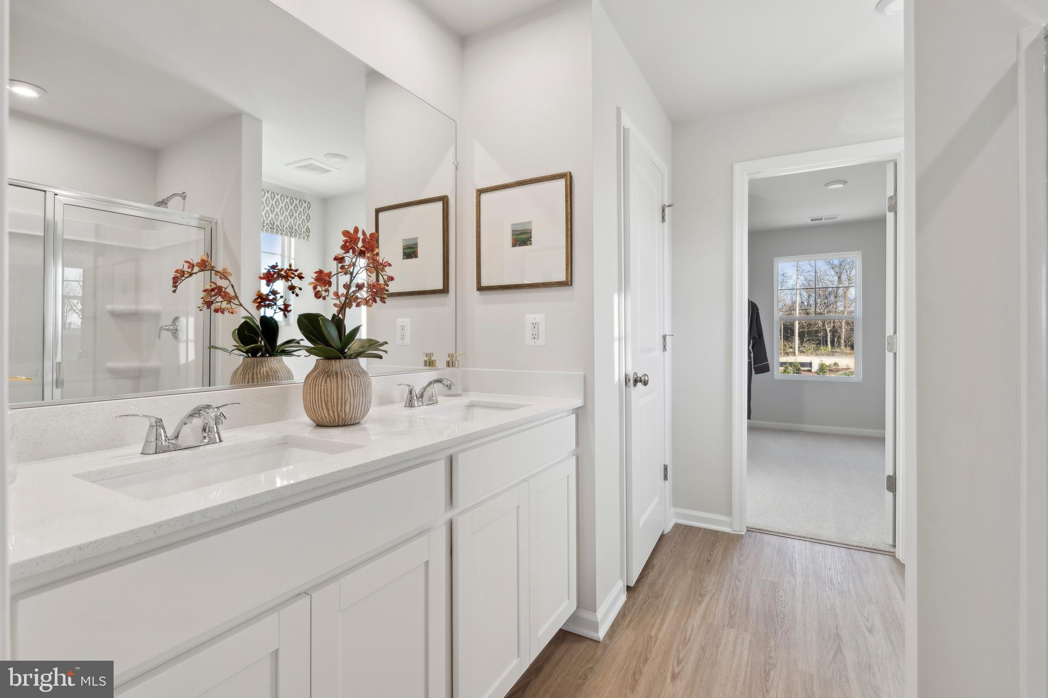 STONE SPRING - Residential