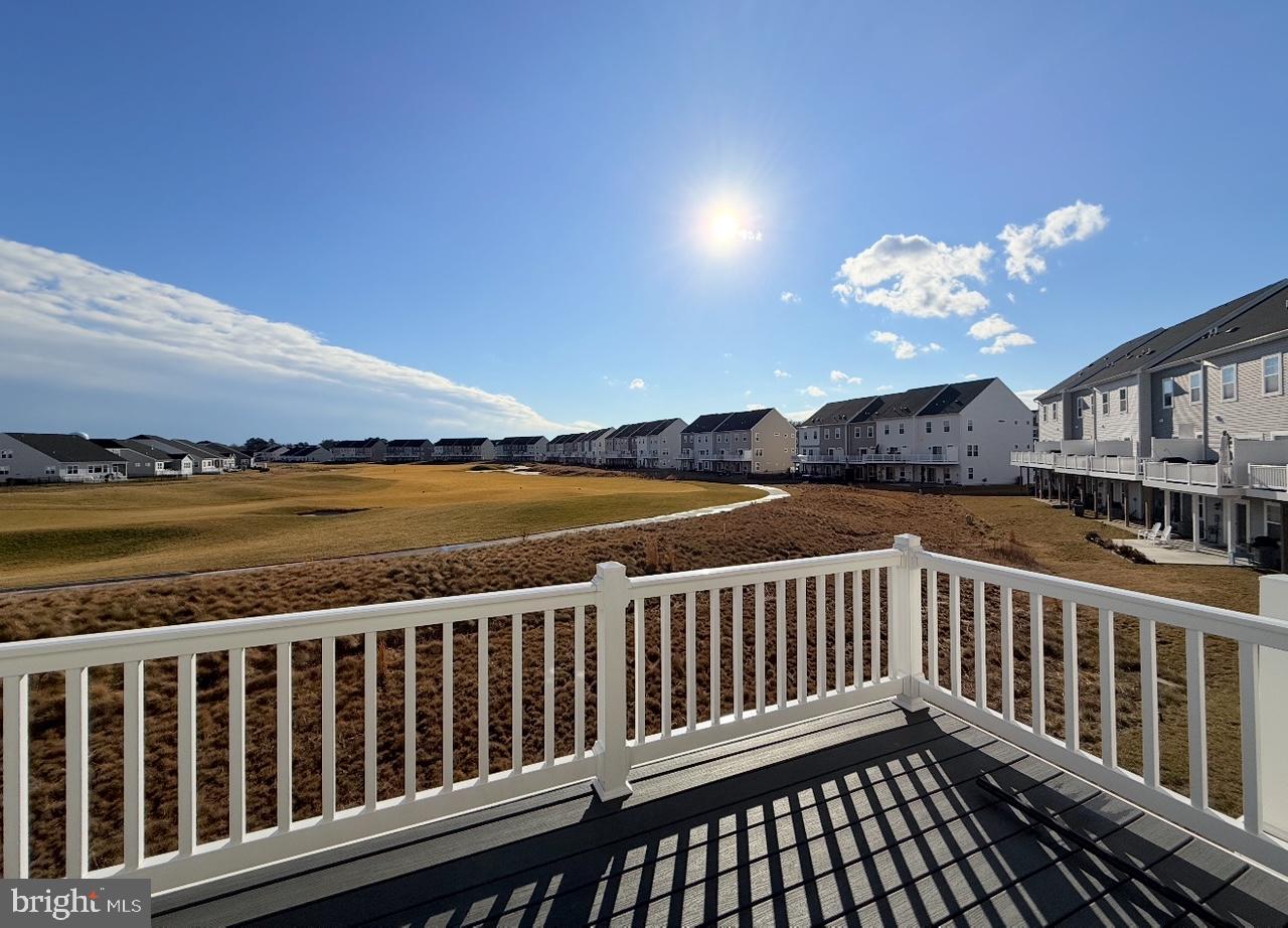 PLANTATION LAKES - Residential