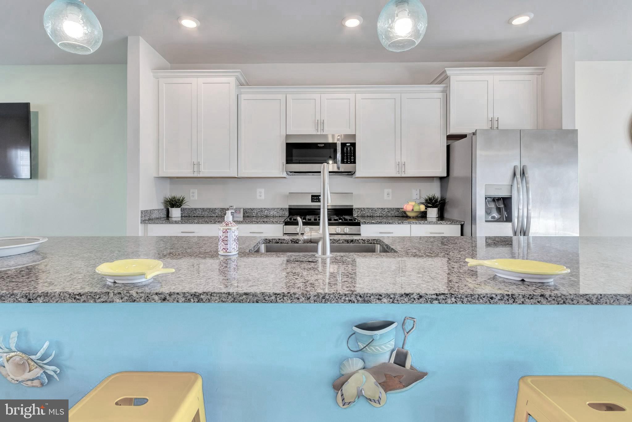 PLANTATION LAKES - Residential