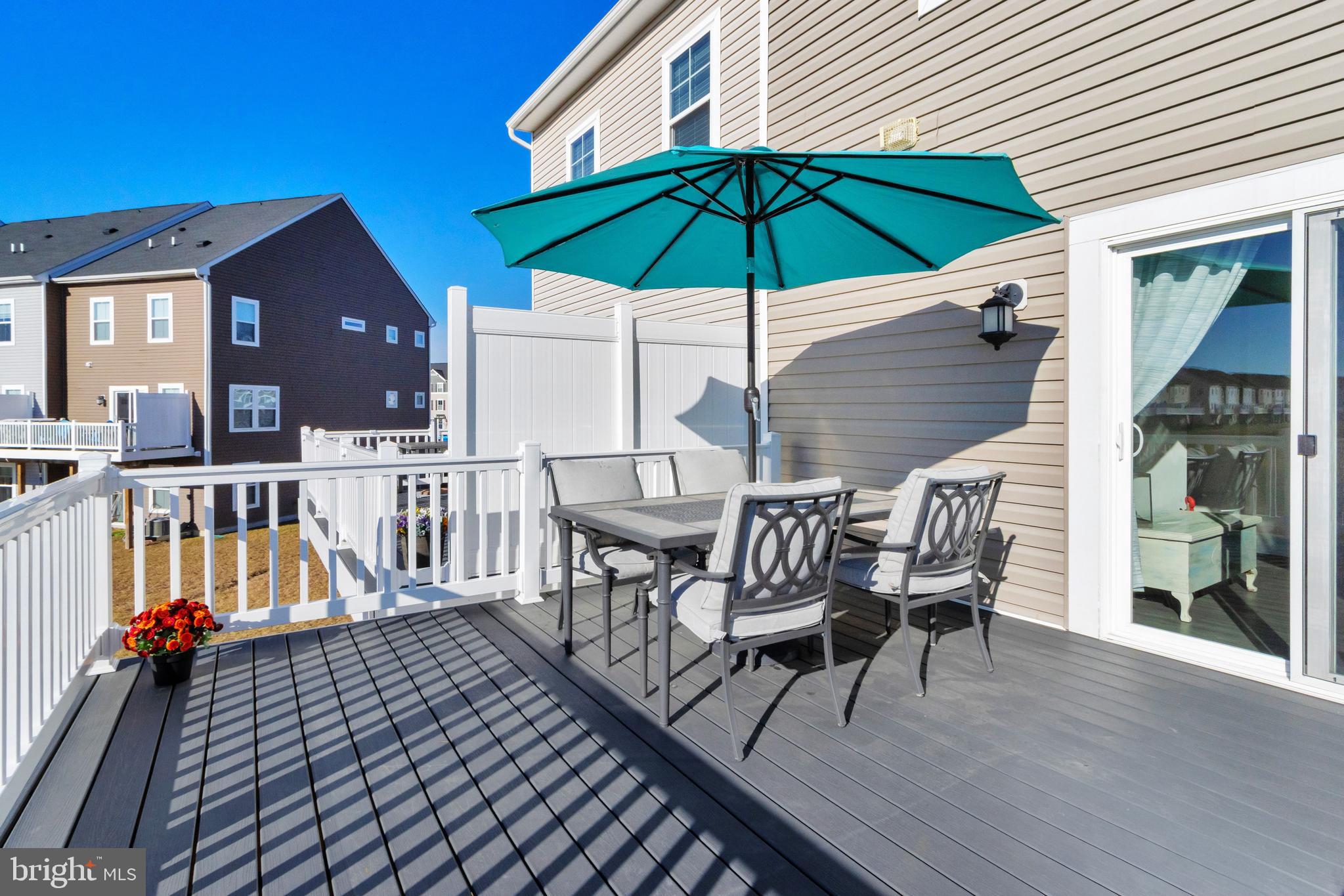 PLANTATION LAKES - Residential