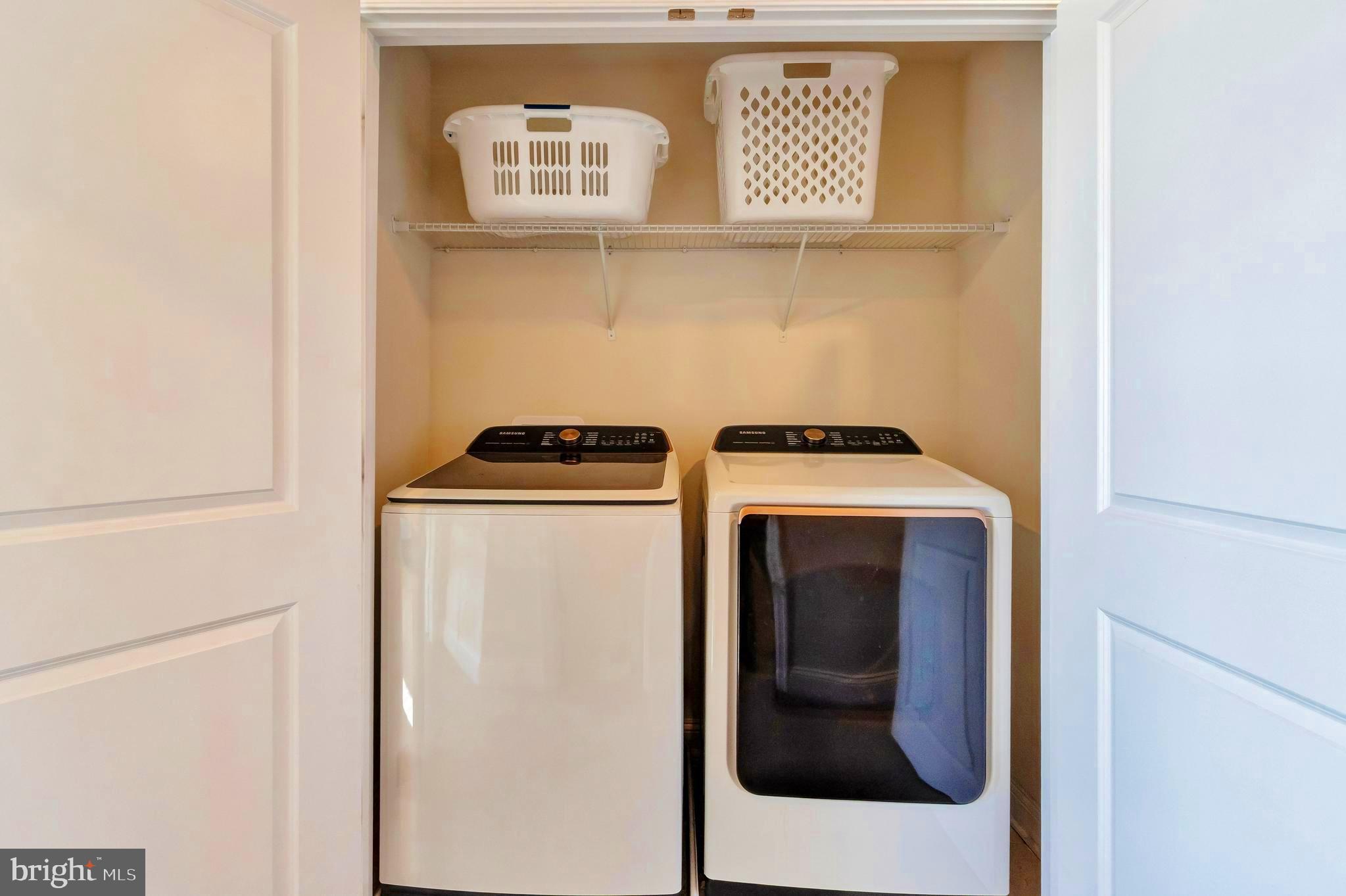 PLANTATION LAKES - Residential