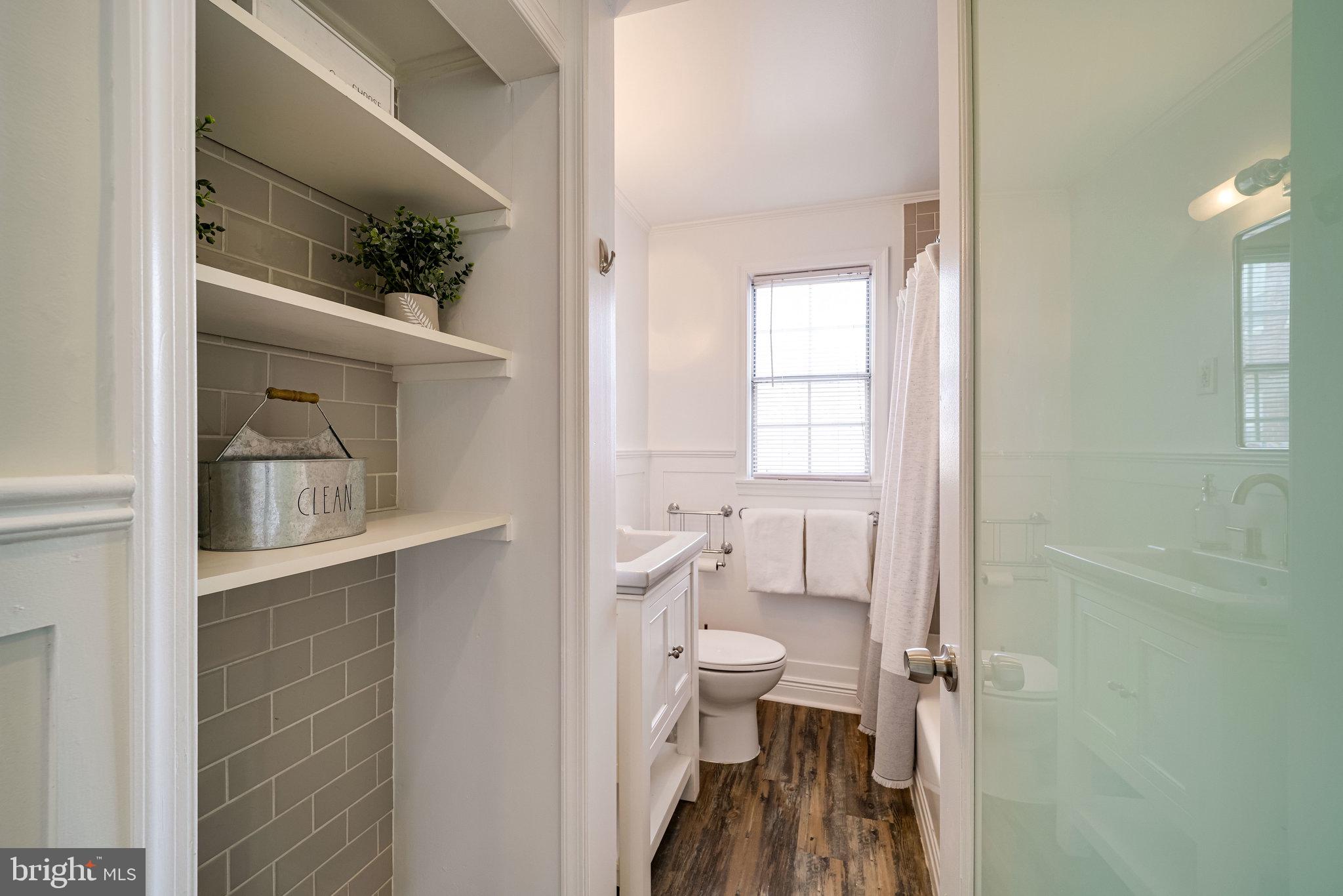 BELLE VIEW CONDOMINIUMS - Residential