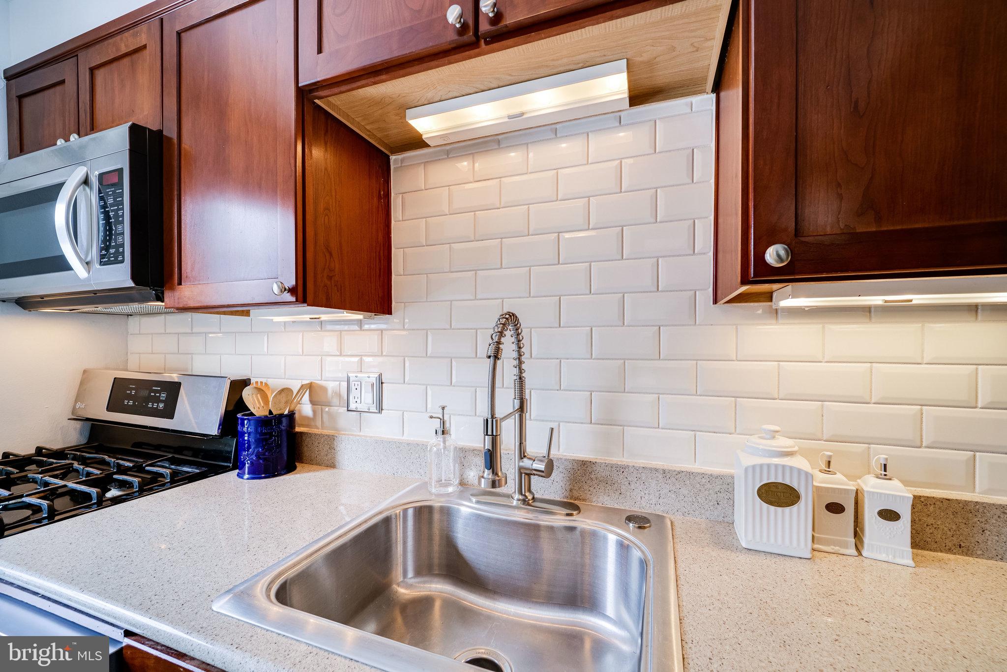 BELLE VIEW CONDOMINIUMS - Residential