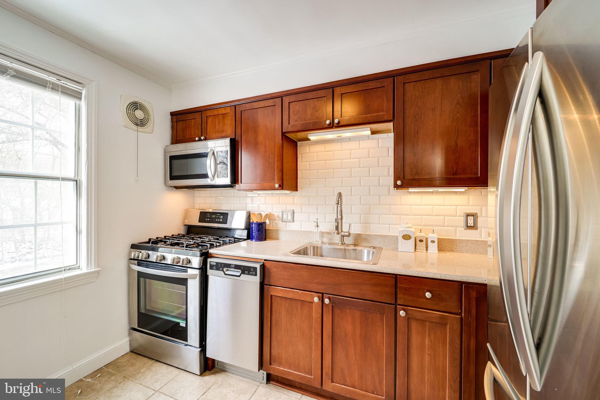 BELLE VIEW CONDOMINIUMS - Residential