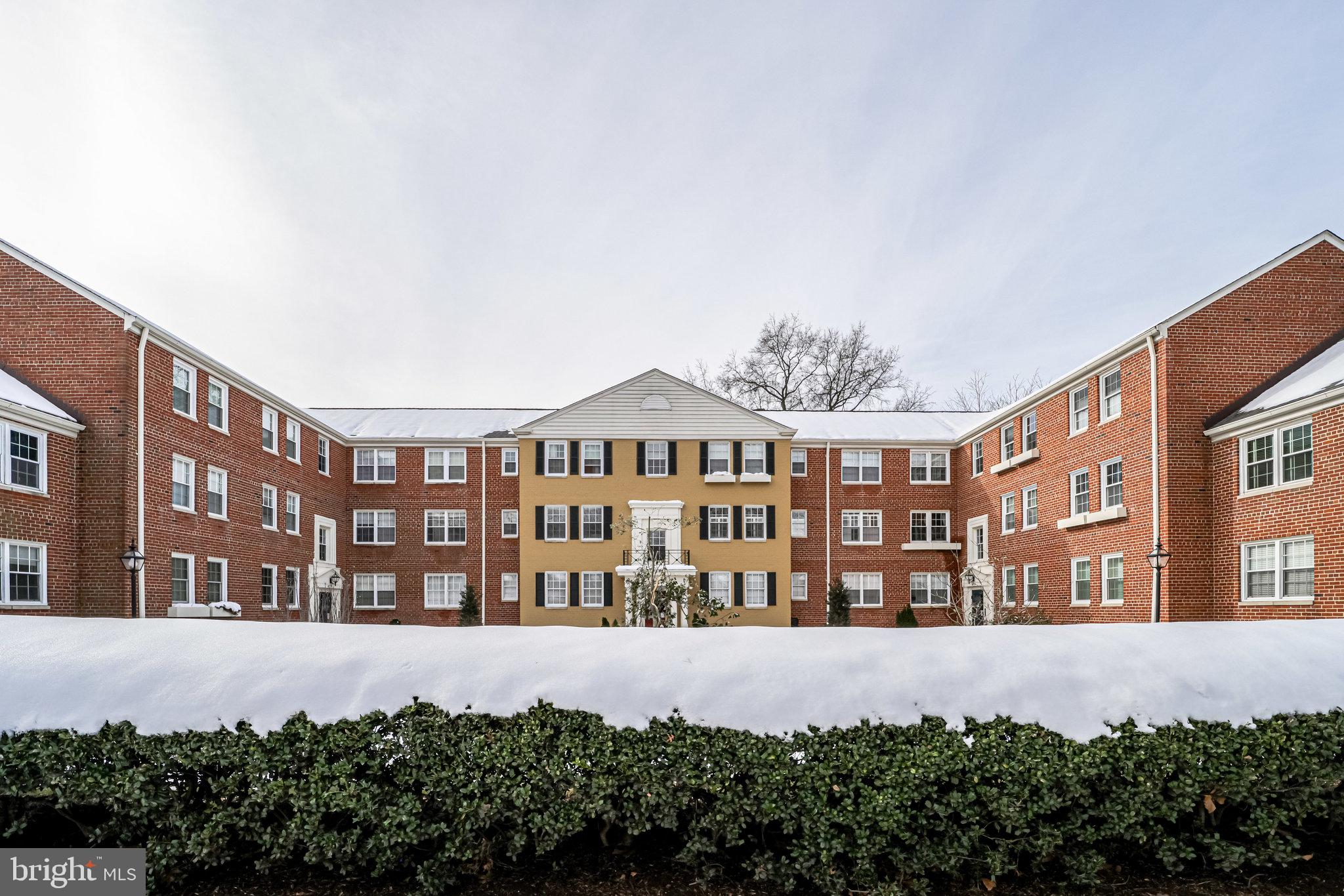 BELLE VIEW CONDOMINIUMS - Residential