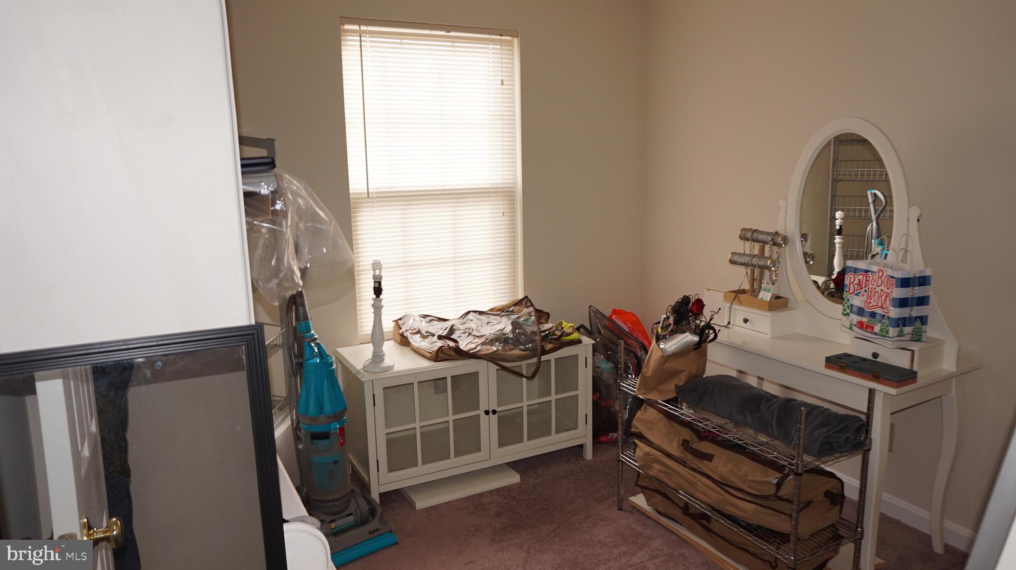 HIGHPOINTE - Residential Lease