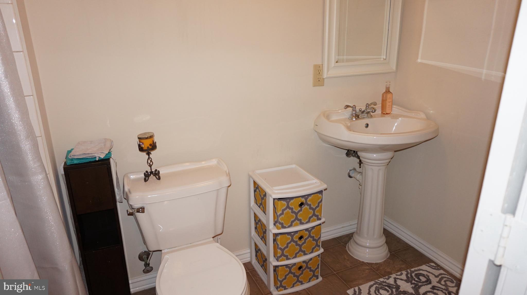 HIGHPOINTE - Residential Lease