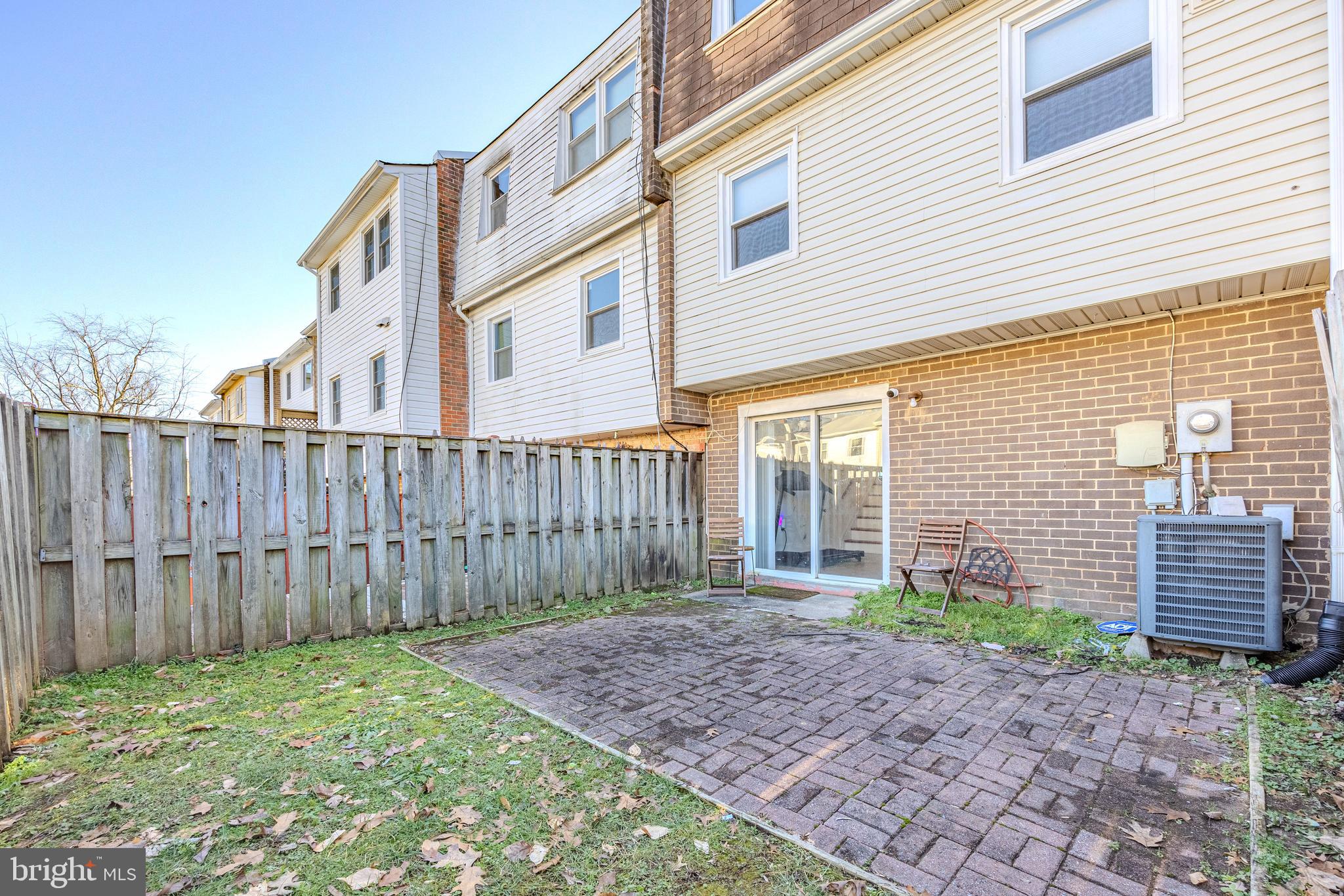 DALE CITY - Residential