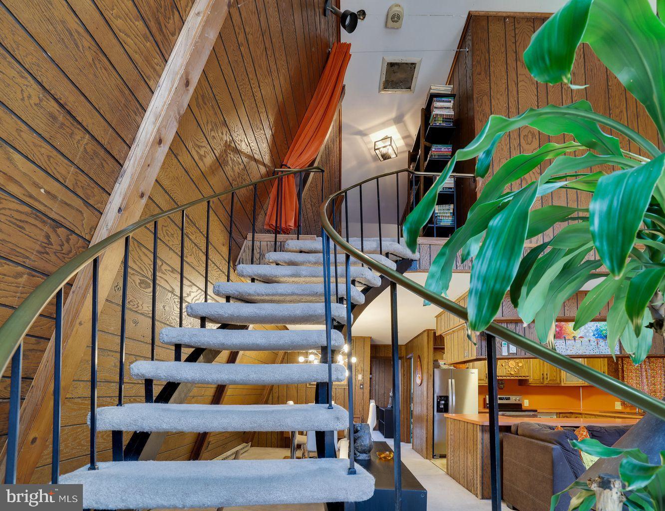 BRIER CREST WOODS - Residential