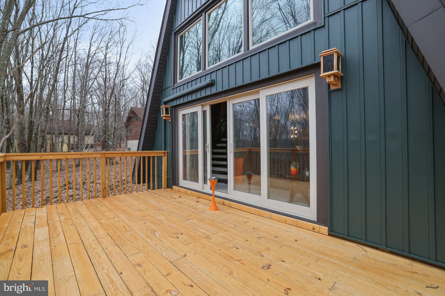 BRIER CREST WOODS - Residential