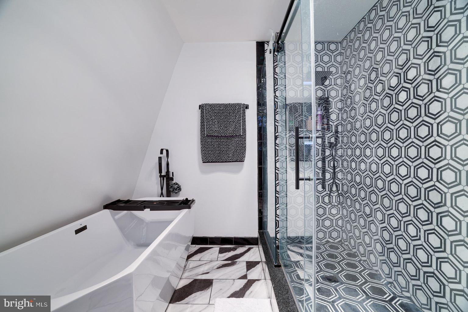 BRIER CREST WOODS - Residential