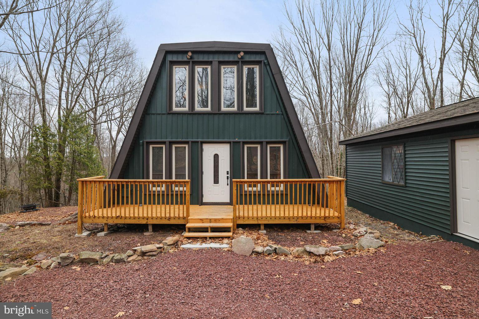 BRIER CREST WOODS - Residential