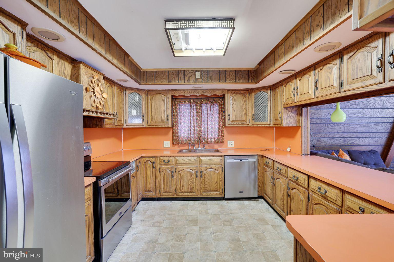 BRIER CREST WOODS - Residential