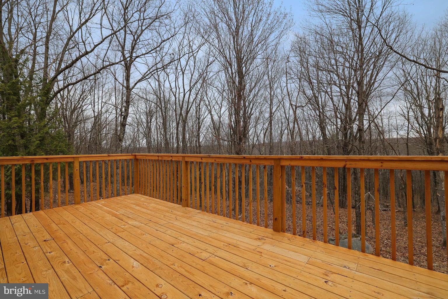 BRIER CREST WOODS - Residential