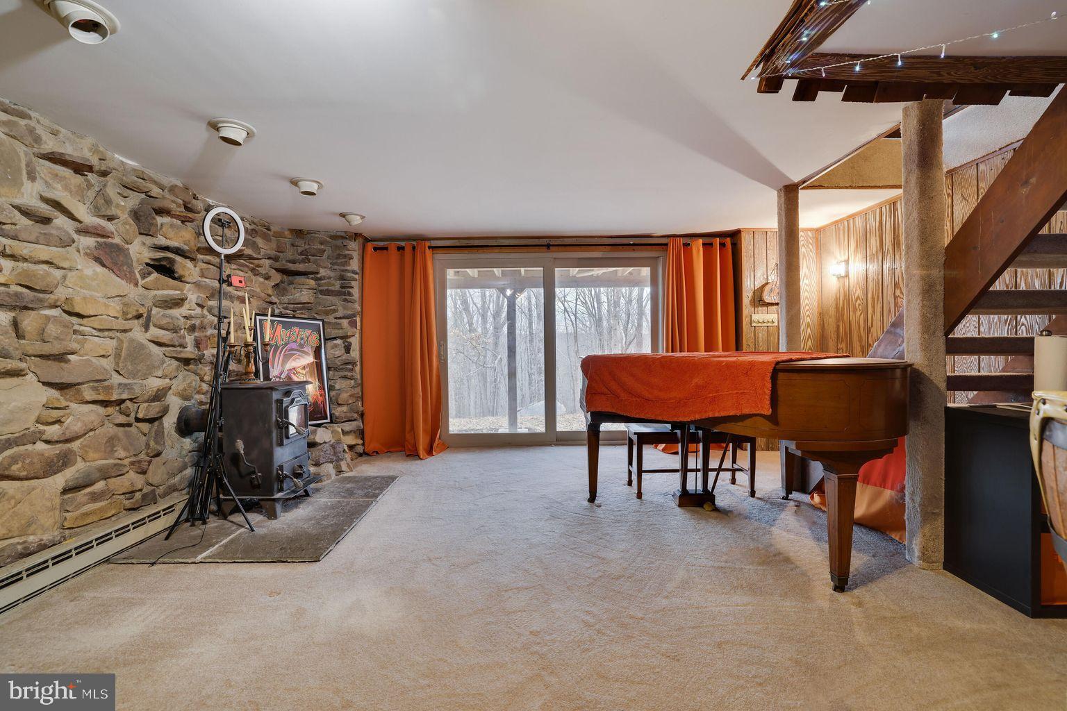 BRIER CREST WOODS - Residential