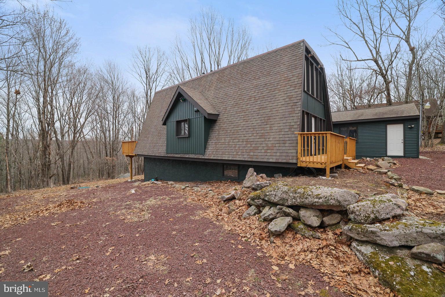 BRIER CREST WOODS - Residential