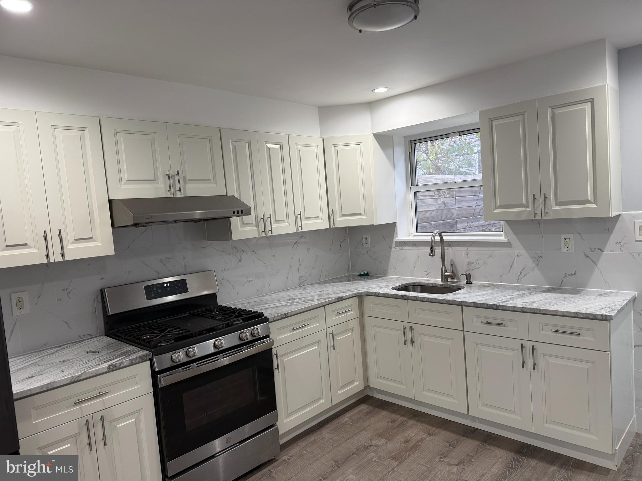 1326 S COLORADO STREET