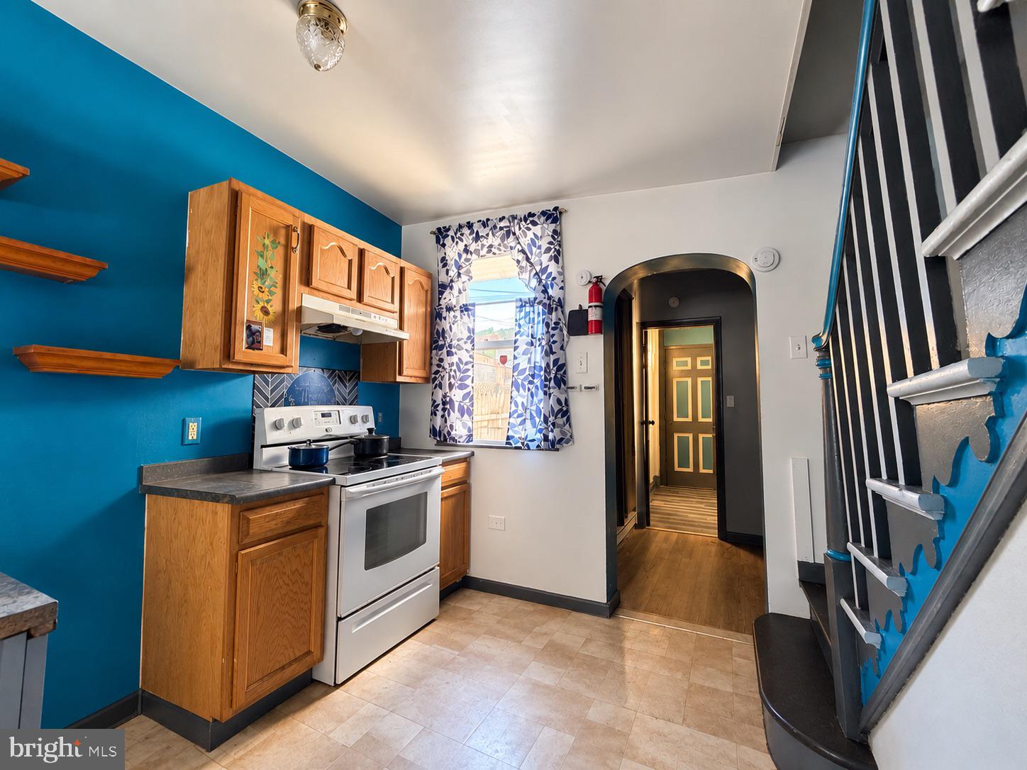 1056 SPRUCE STREET