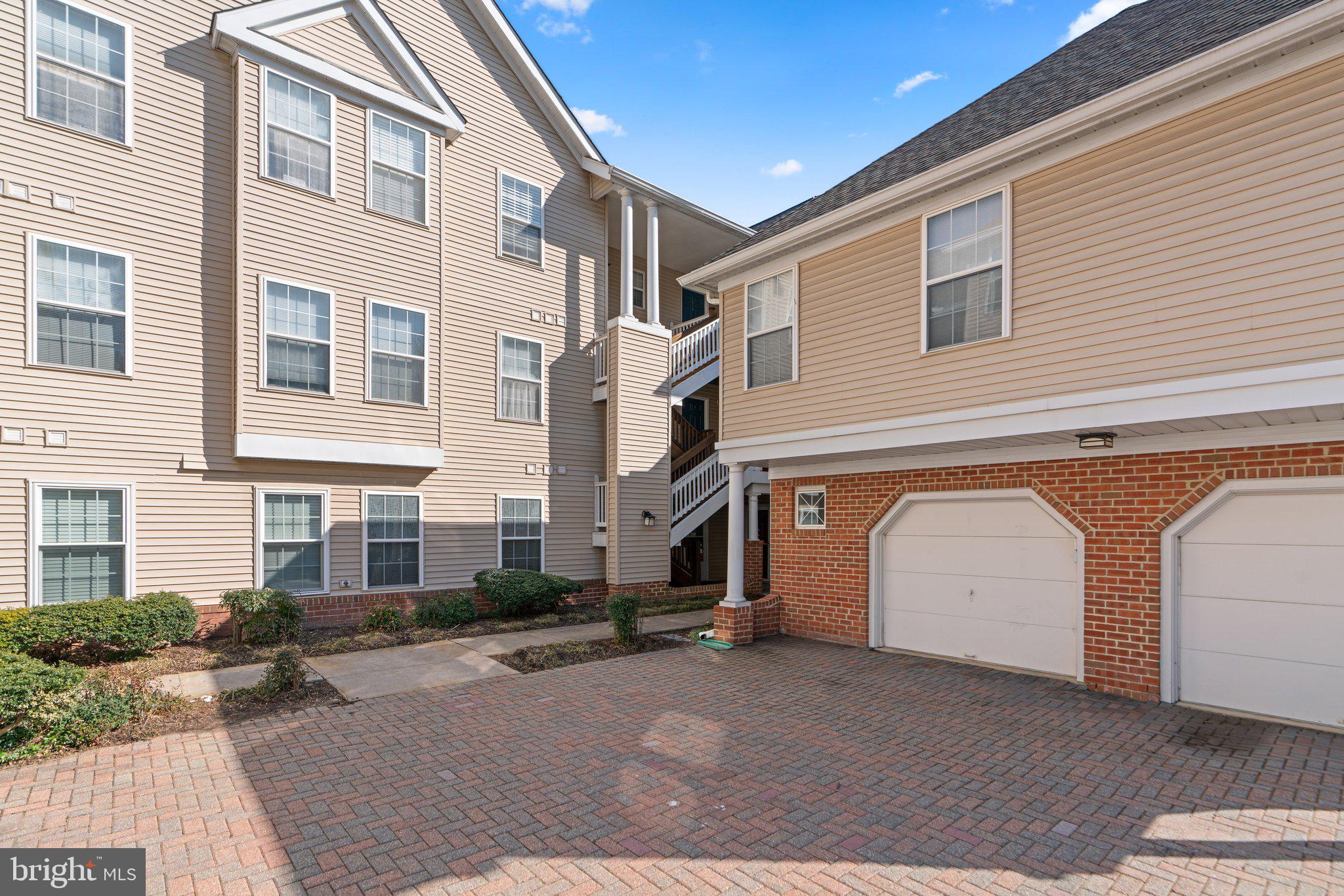 WYNDHAM AT TOWN CENTER - Residential