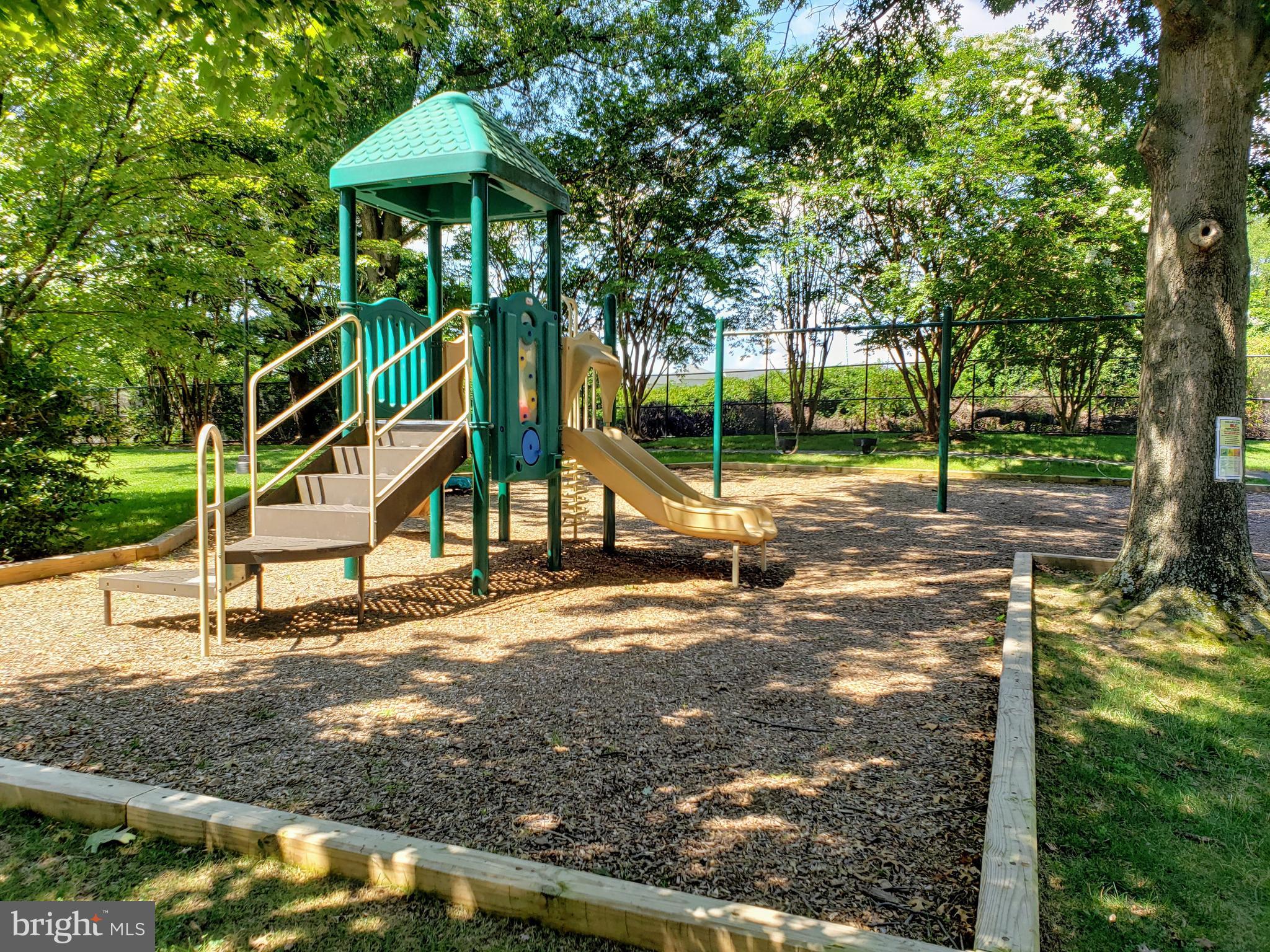 MONTEBELLO - Residential Lease