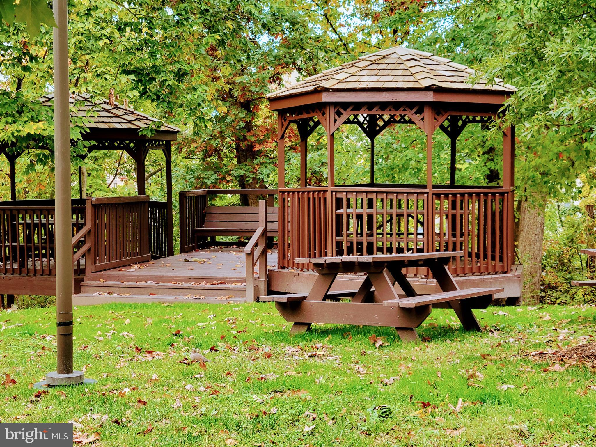 MONTEBELLO - Residential Lease