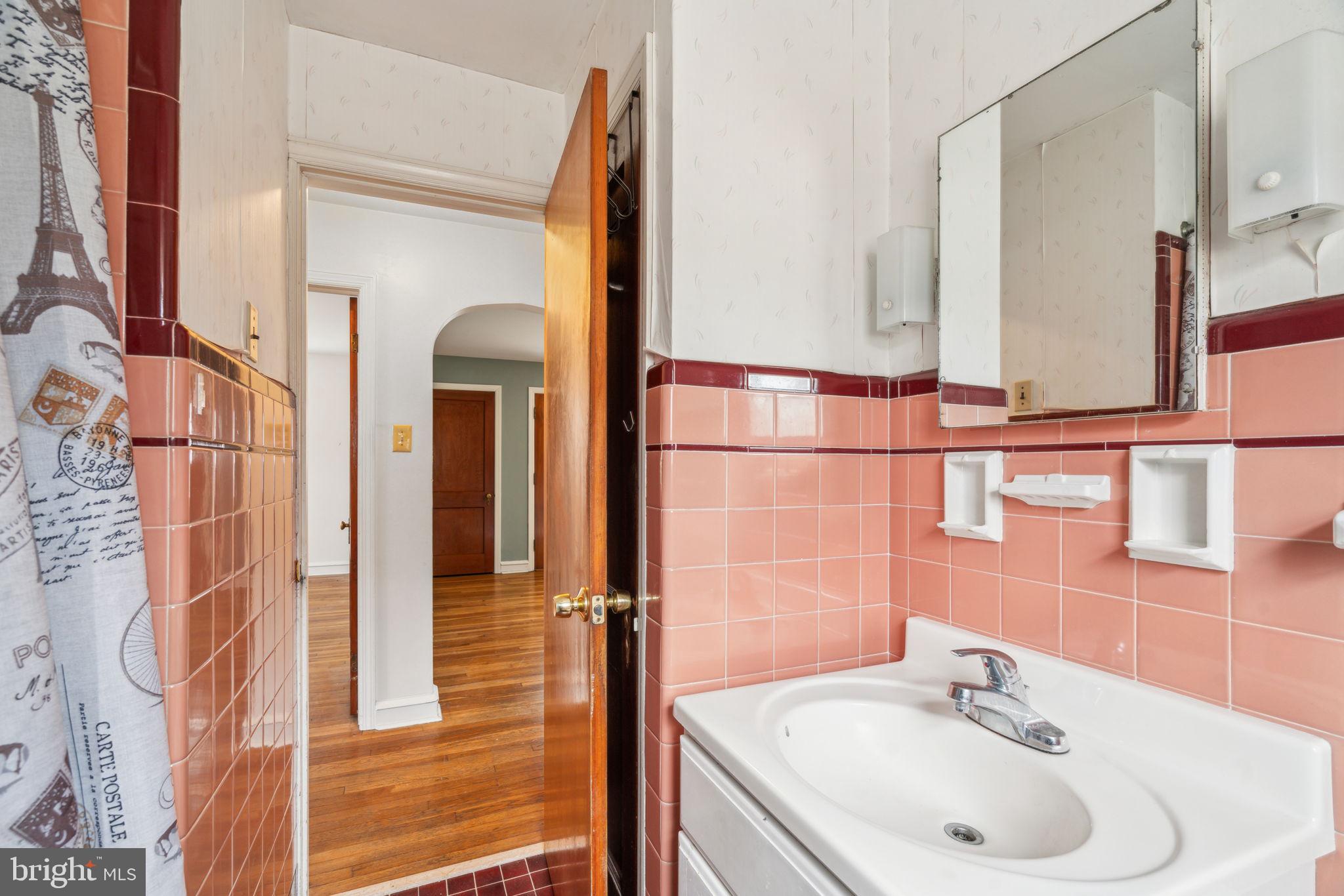 CRANBERRY HILL - Residential