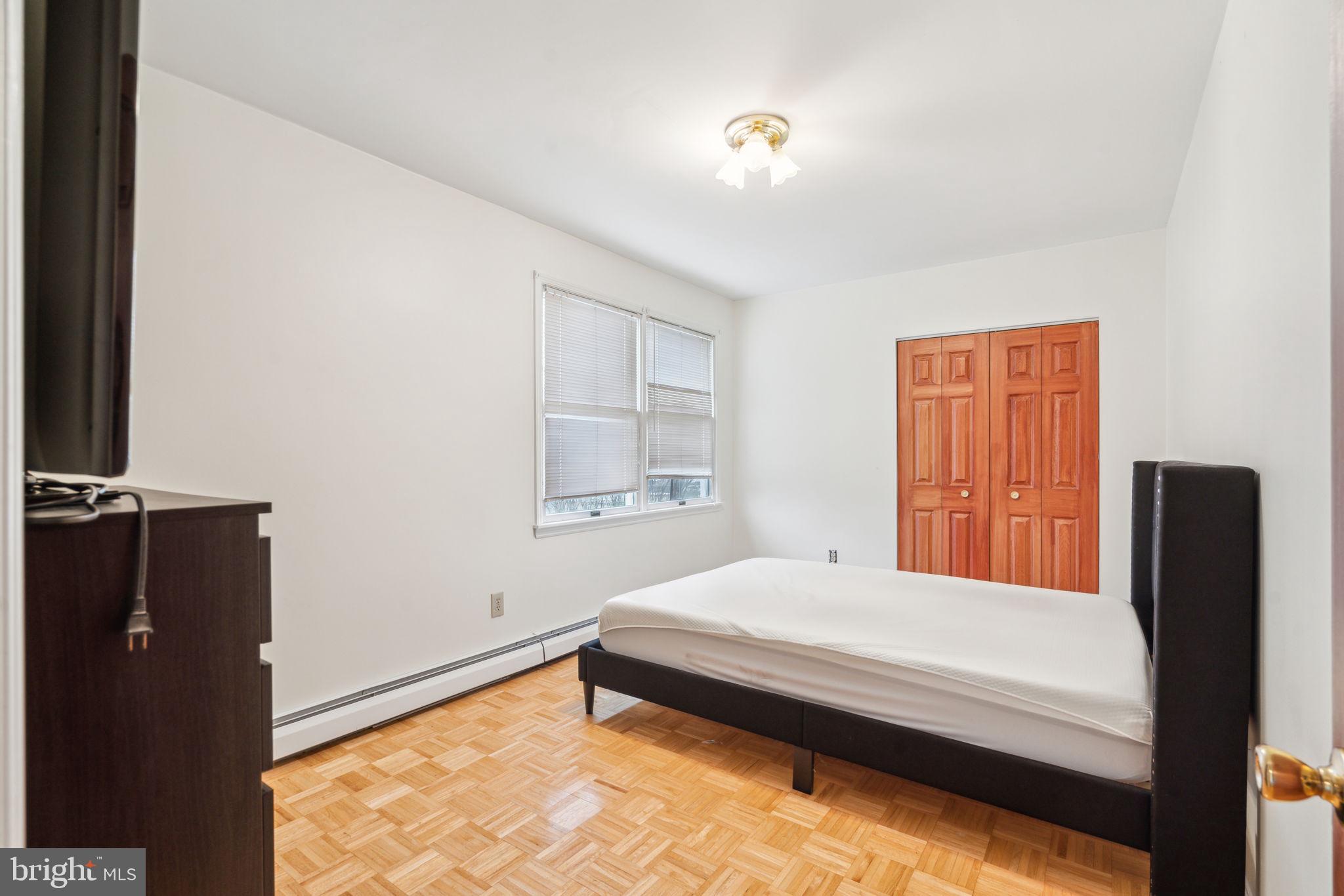 CRANBERRY HILL - Residential