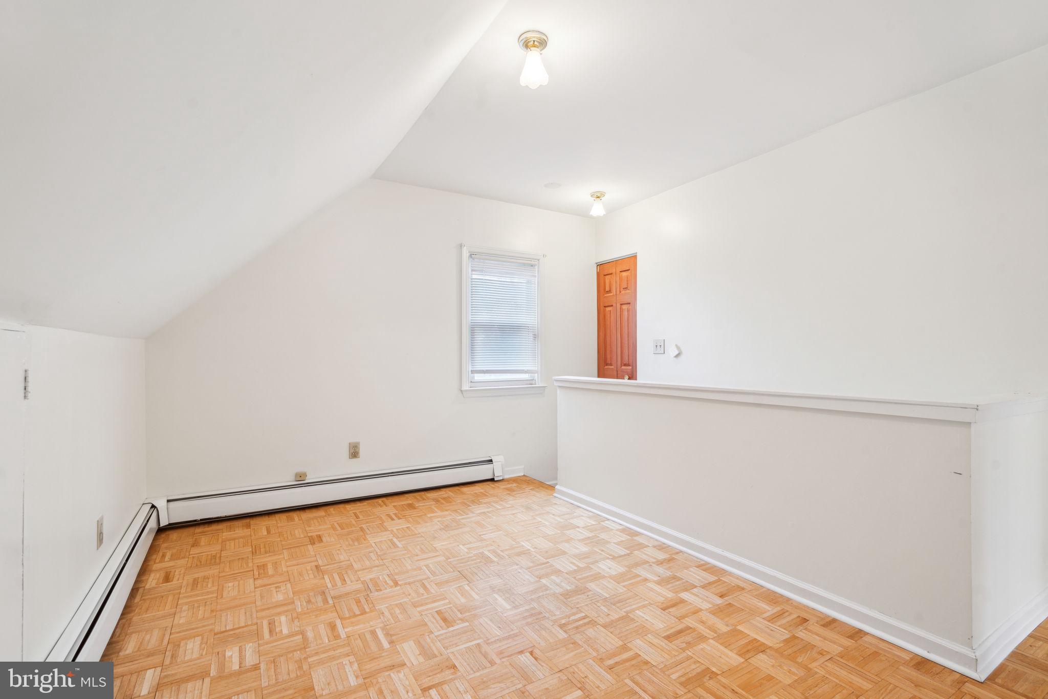 CRANBERRY HILL - Residential