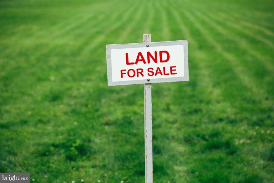 LOCATION LOCATION LOCATION !!! Welcome to one the RARE OPPORTUNITY to buy RM-1 NICE SIZE DUPLEX LAND in 19122. Bring your vision to build NEW CONSTRUCTION DUPLEX from ground to up in one of HOT Section of Philadelphia. The DUPLEX ARV is 675+.. The land will come with approved zoning plan. You will just get your building permit and start your construction. The location is right by the shopping center and will be perfect spot for rental. Please drive by and make an offer. This will not lat long