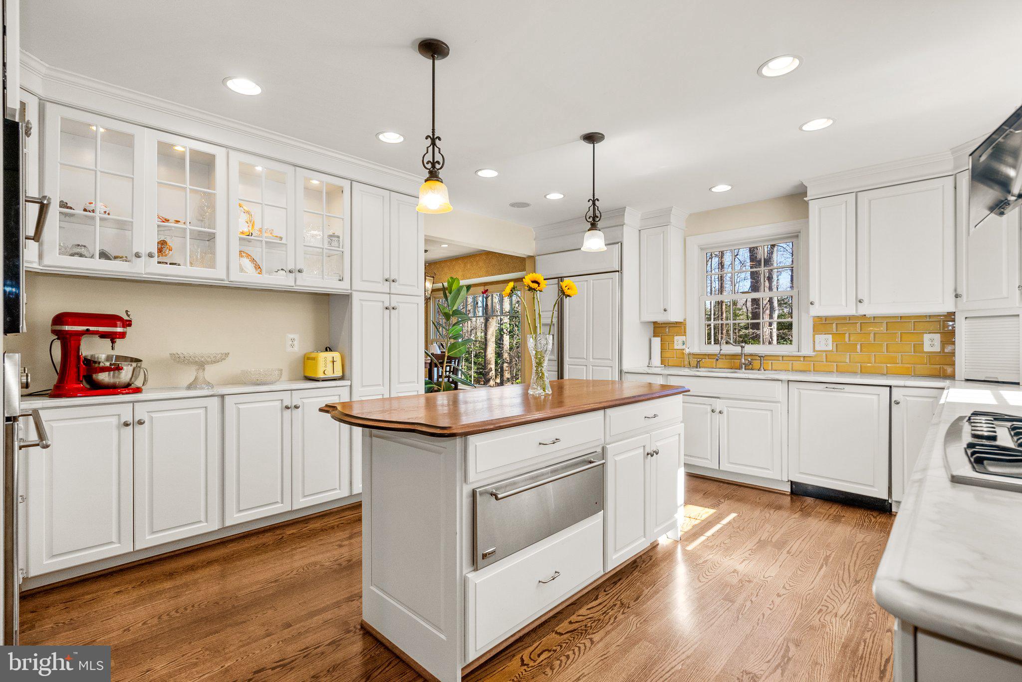 TIMBERLY - Residential