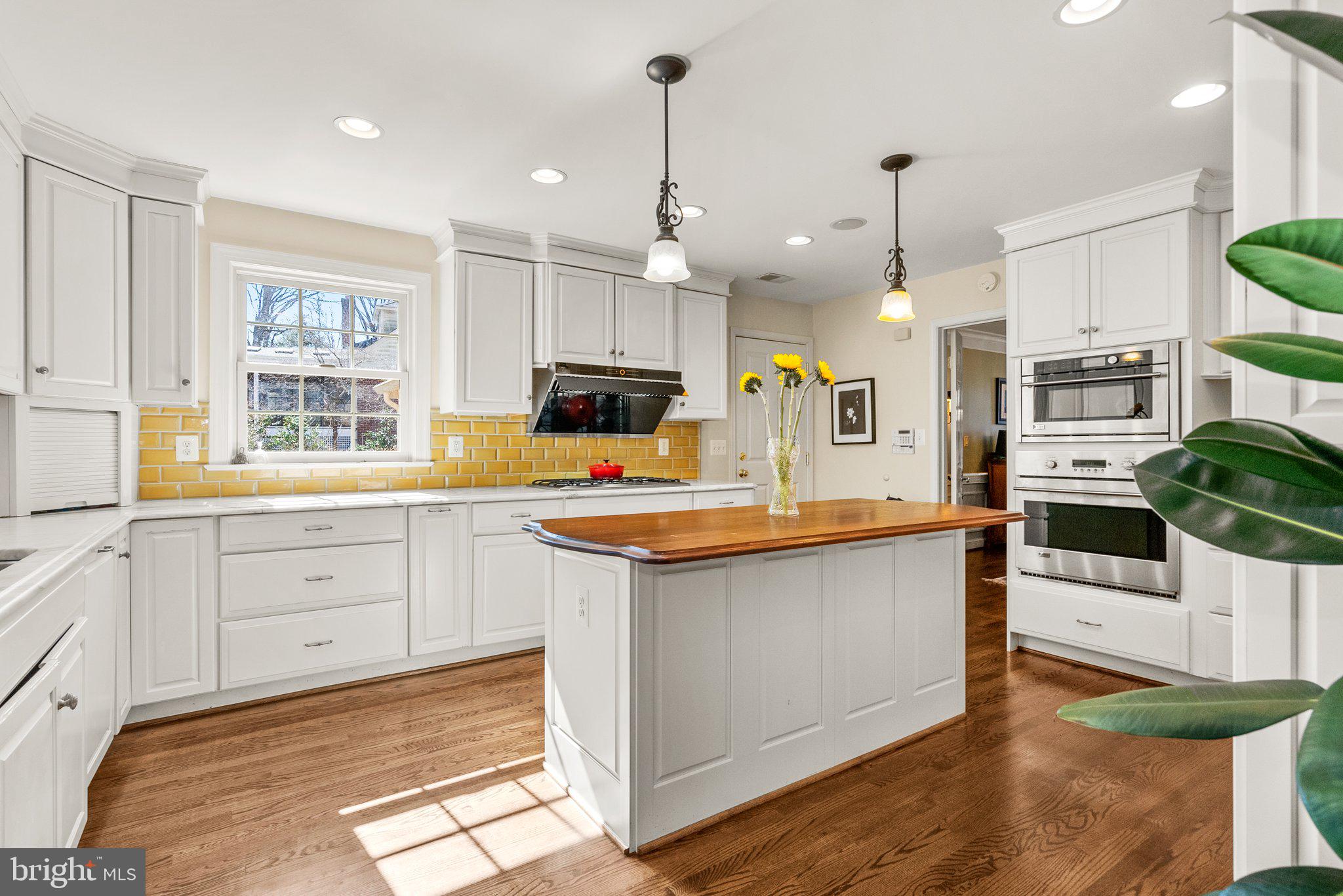 TIMBERLY - Residential