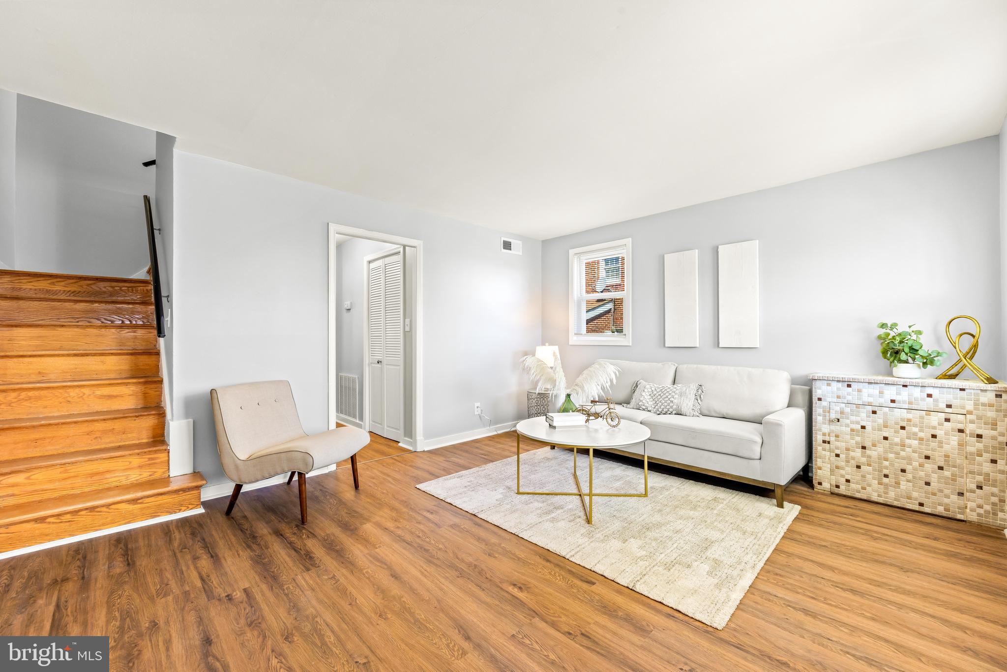 EASTFIELD - Residential