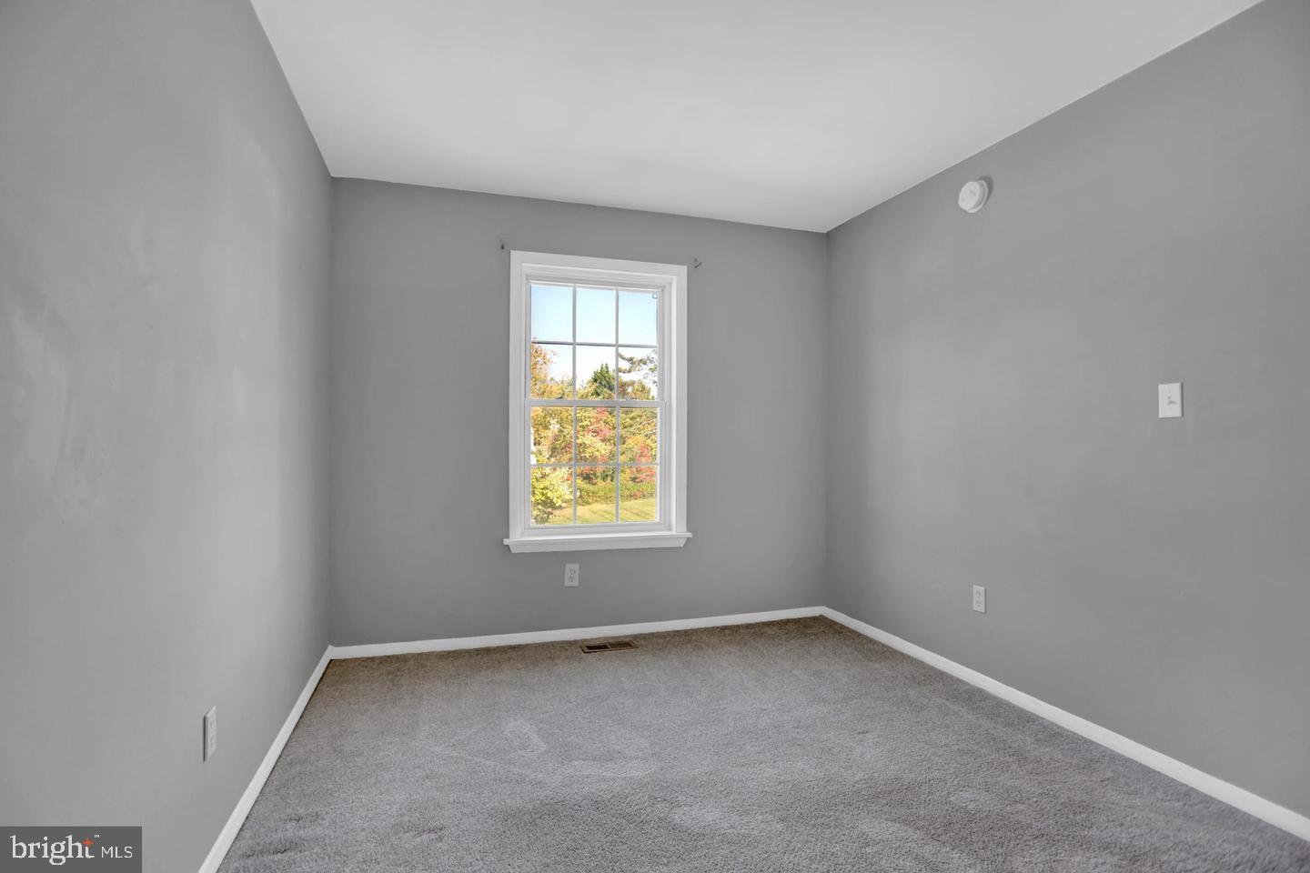 WOODSDALE MANOR - Residential Lease