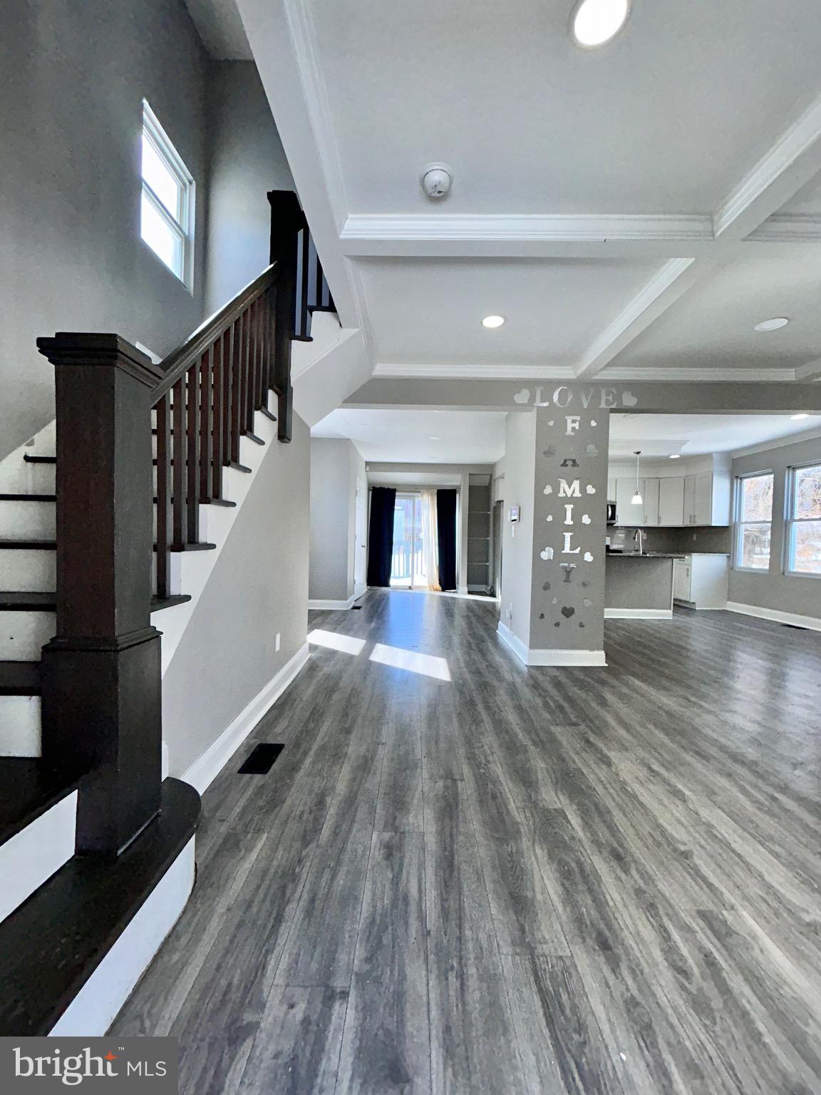 FRANKFORD - Residential