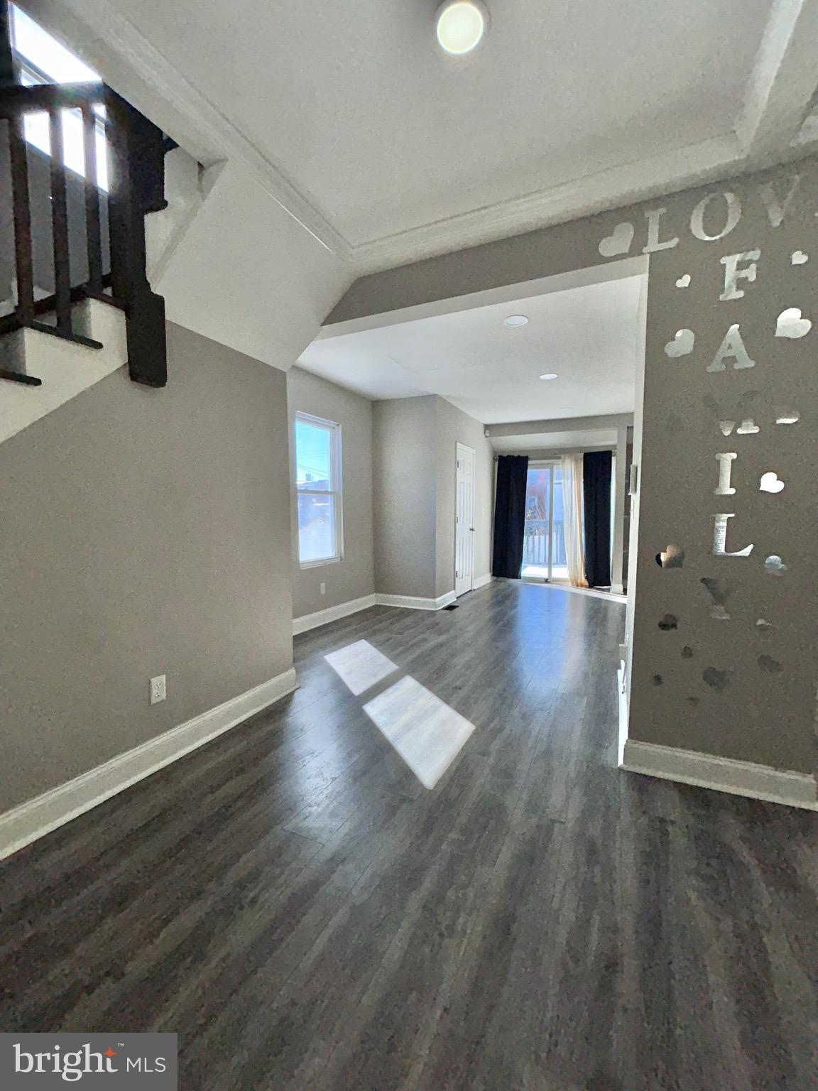 FRANKFORD - Residential