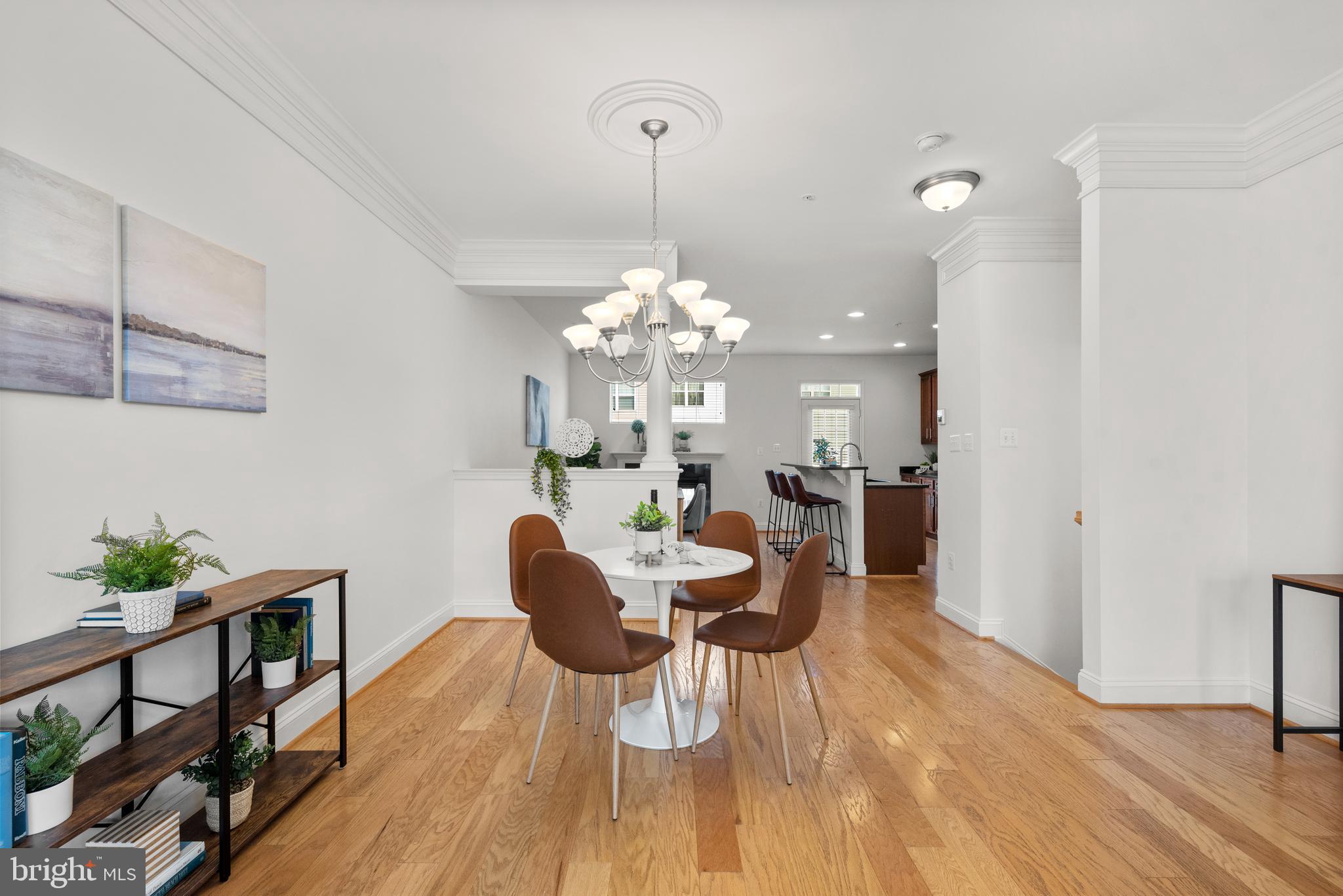 VILLAGE GREENS - Residential