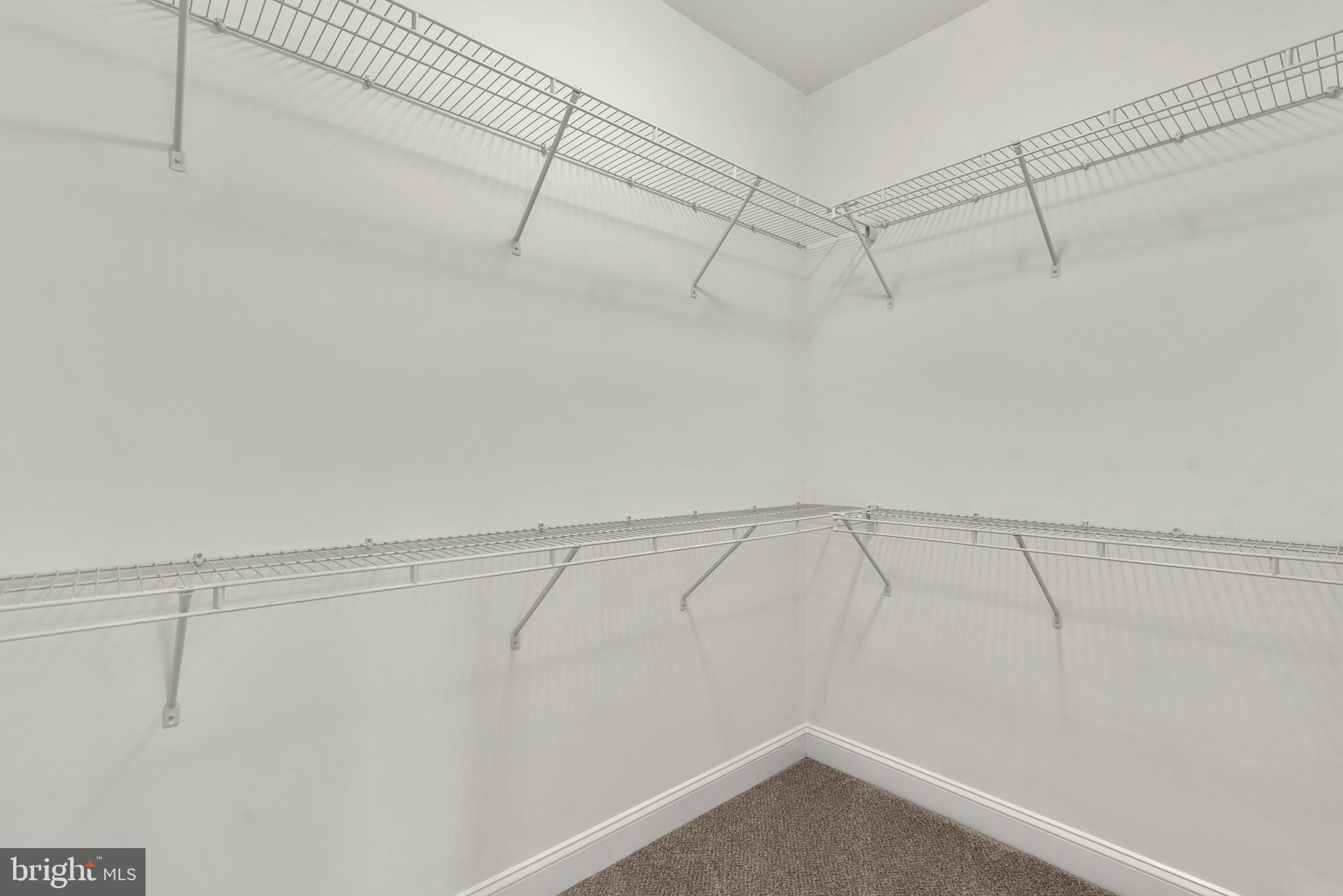 VILLAGE GREENS - Residential