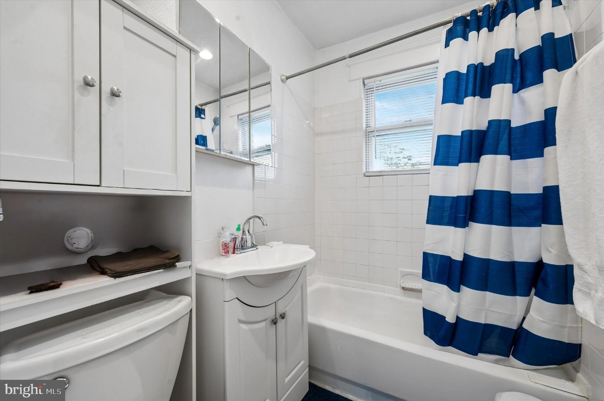 YEADON - Residential