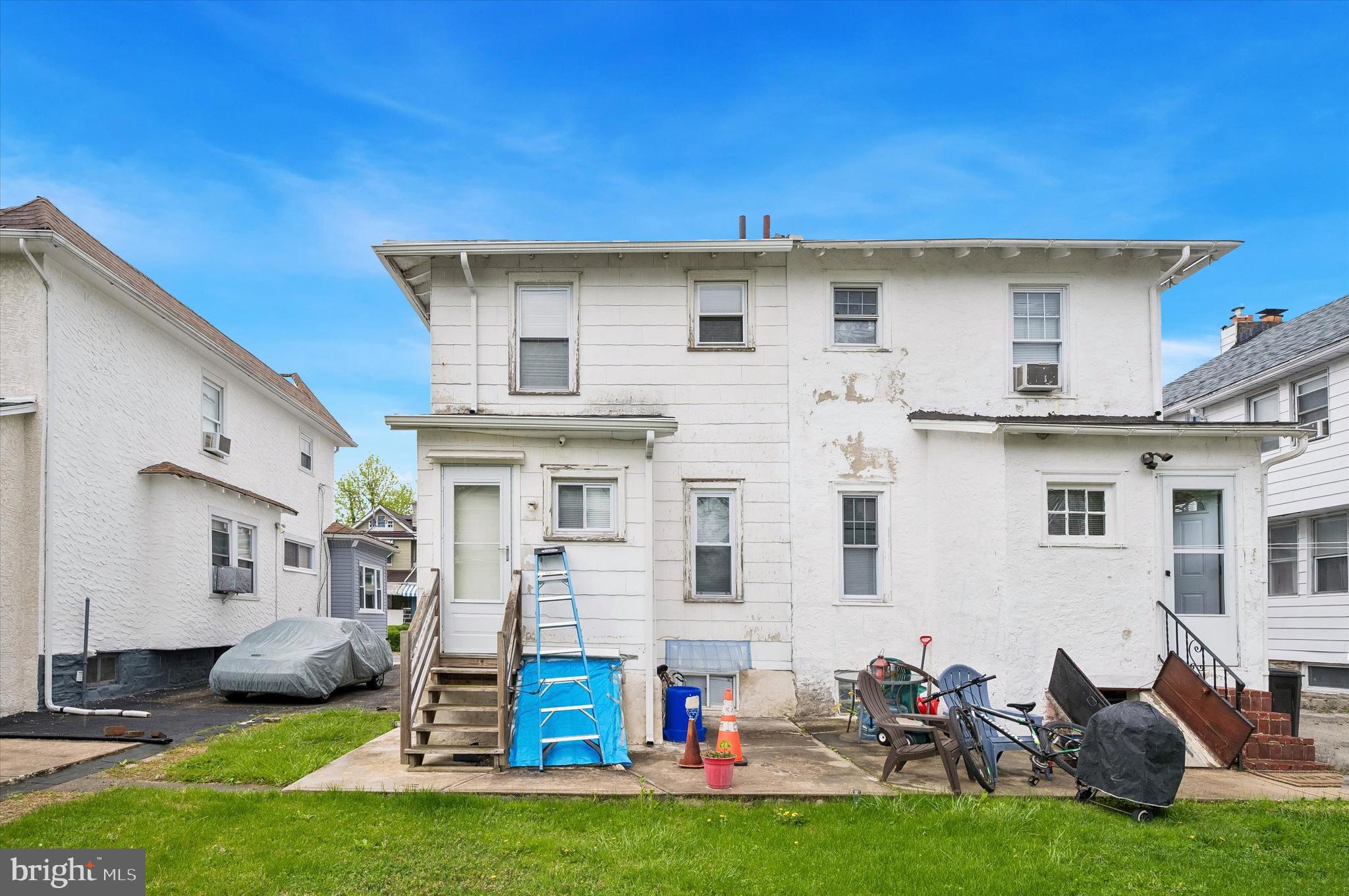 YEADON - Residential