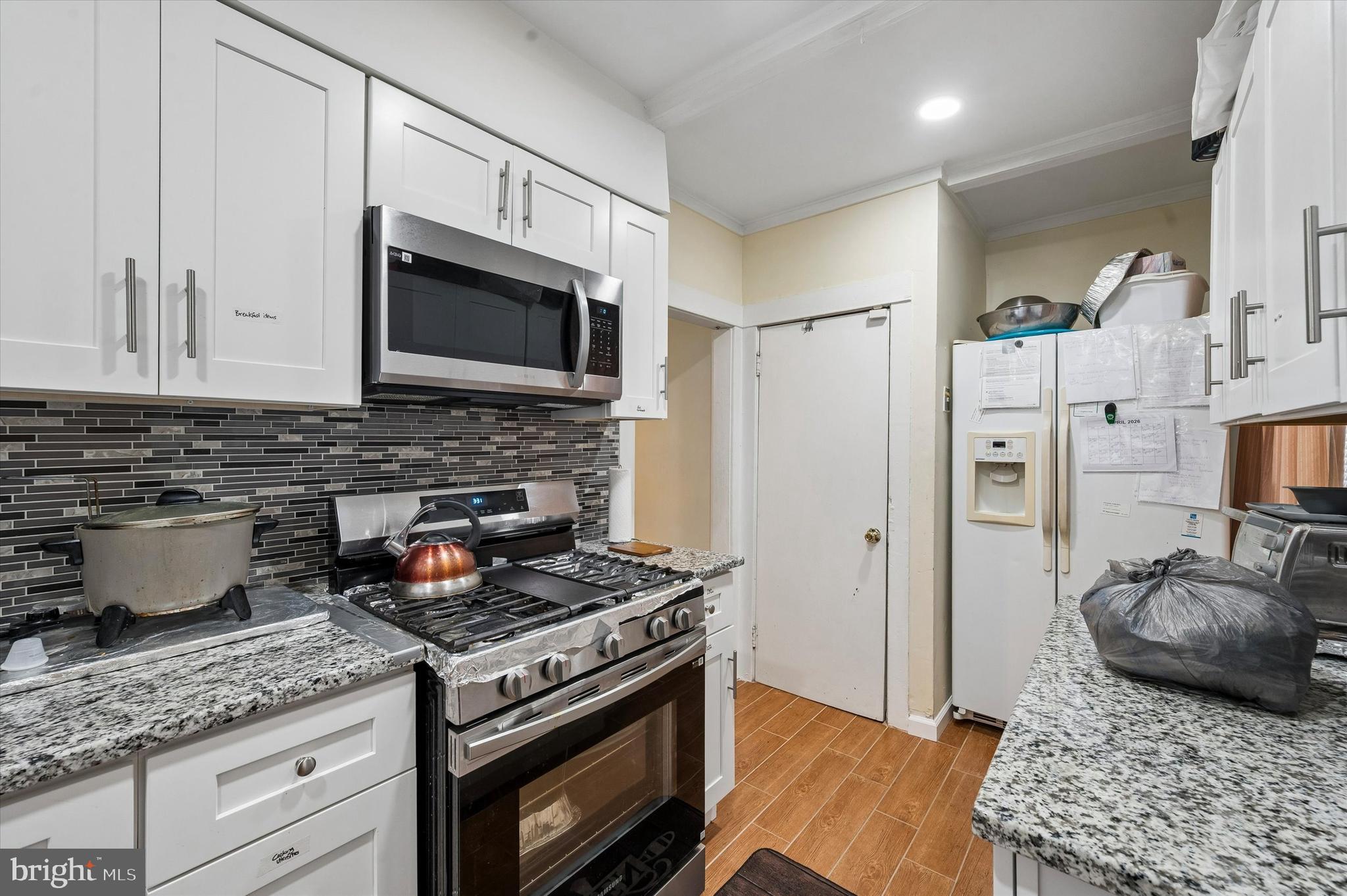 YEADON - Residential