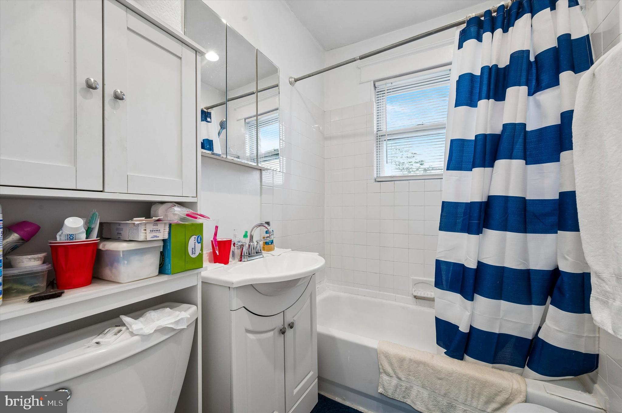 YEADON - Residential