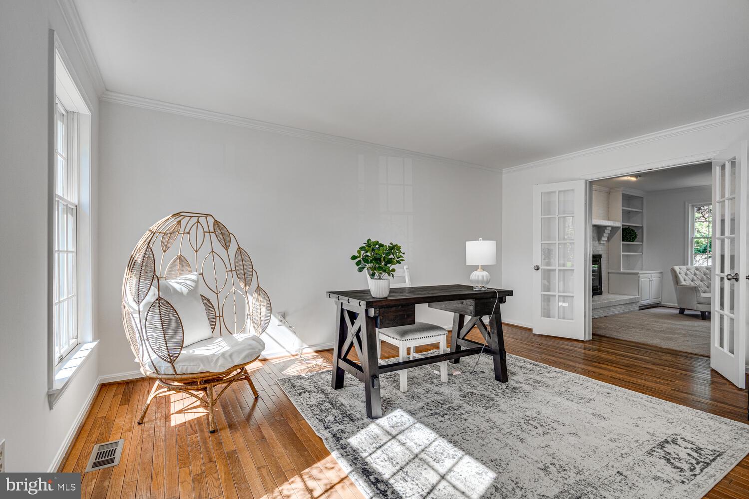 NORBECK MANOR - Residential