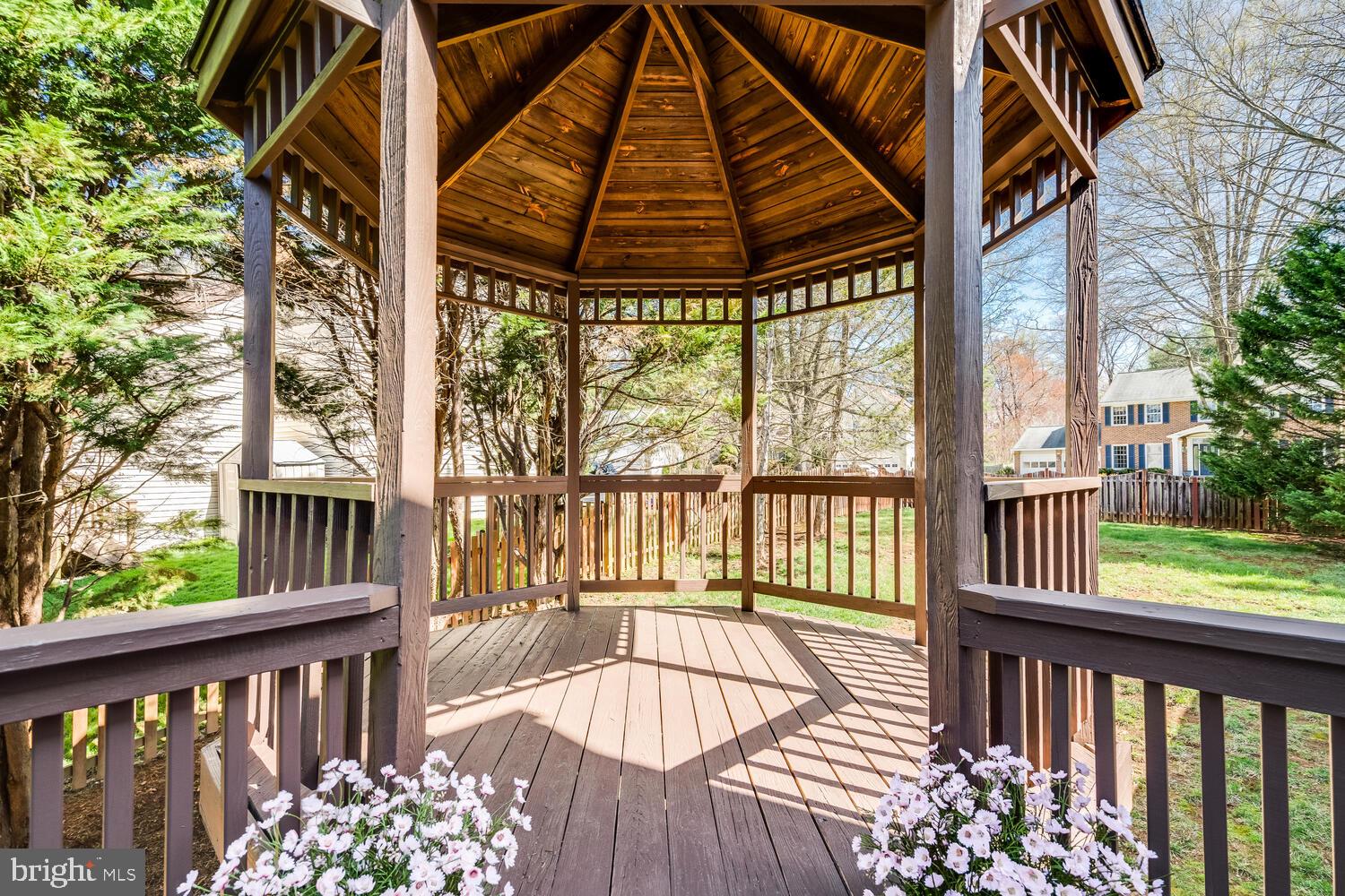 NORBECK MANOR - Residential