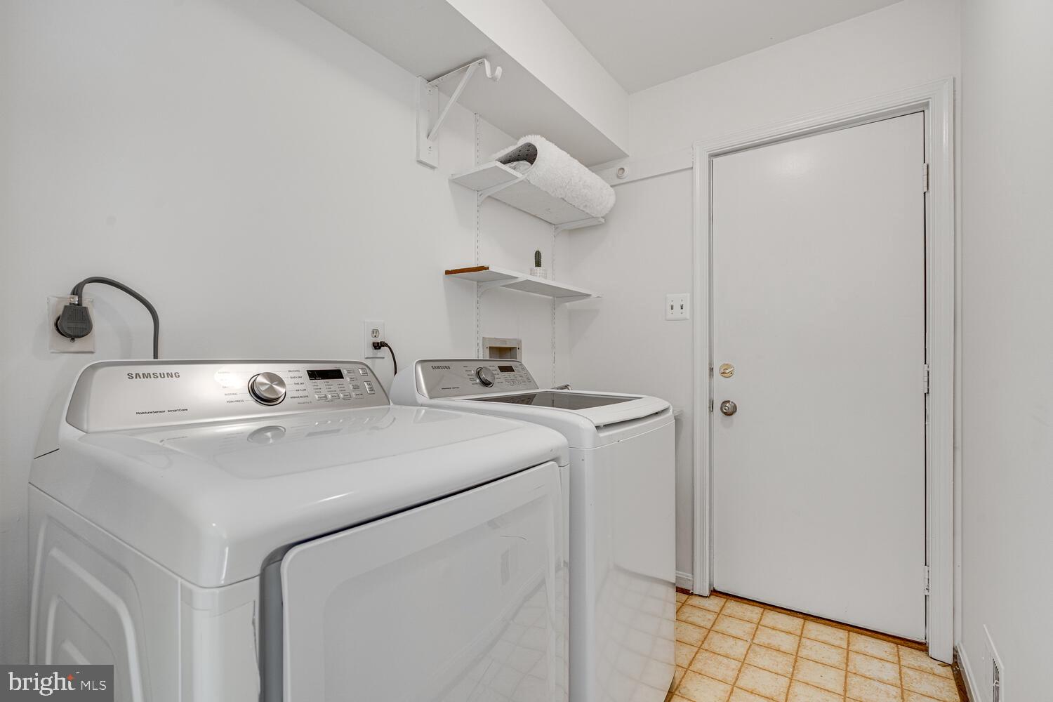 NORBECK MANOR - Residential