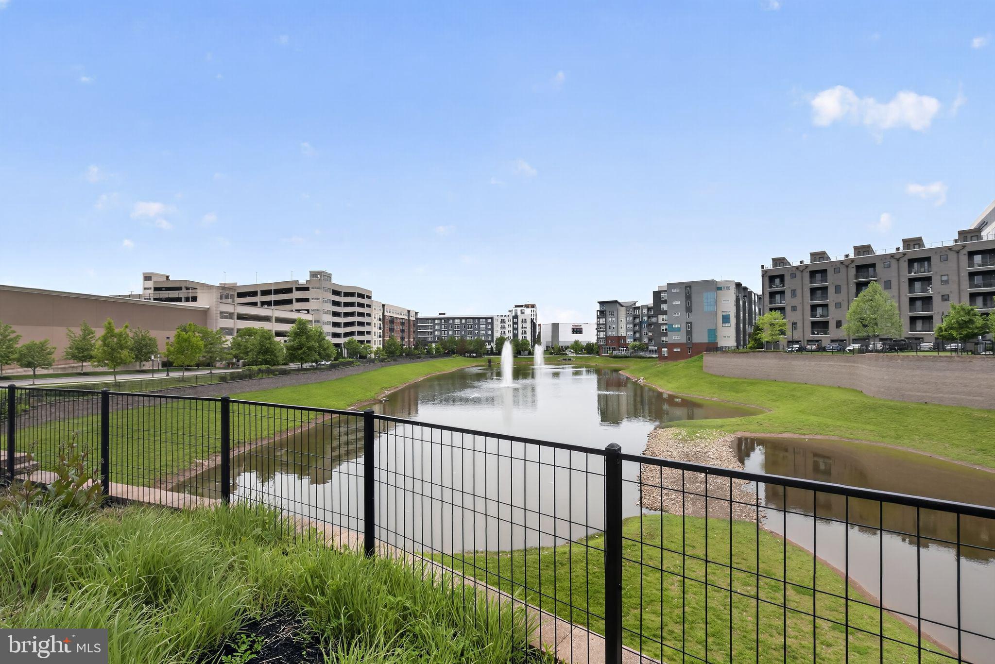BROWNSTONES AT VF - Residential