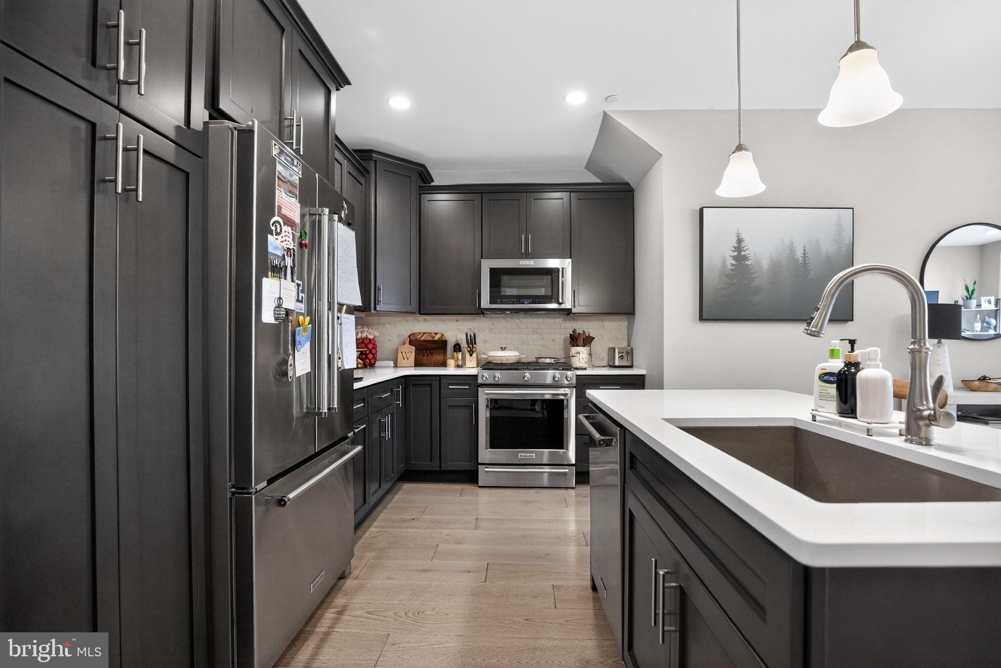 BROWNSTONES AT VF - Residential