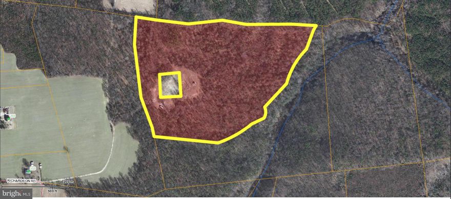 32 WOODED ACRES CLOSE TO TAPPAHANNOCK AND FREDERICKSBURG.