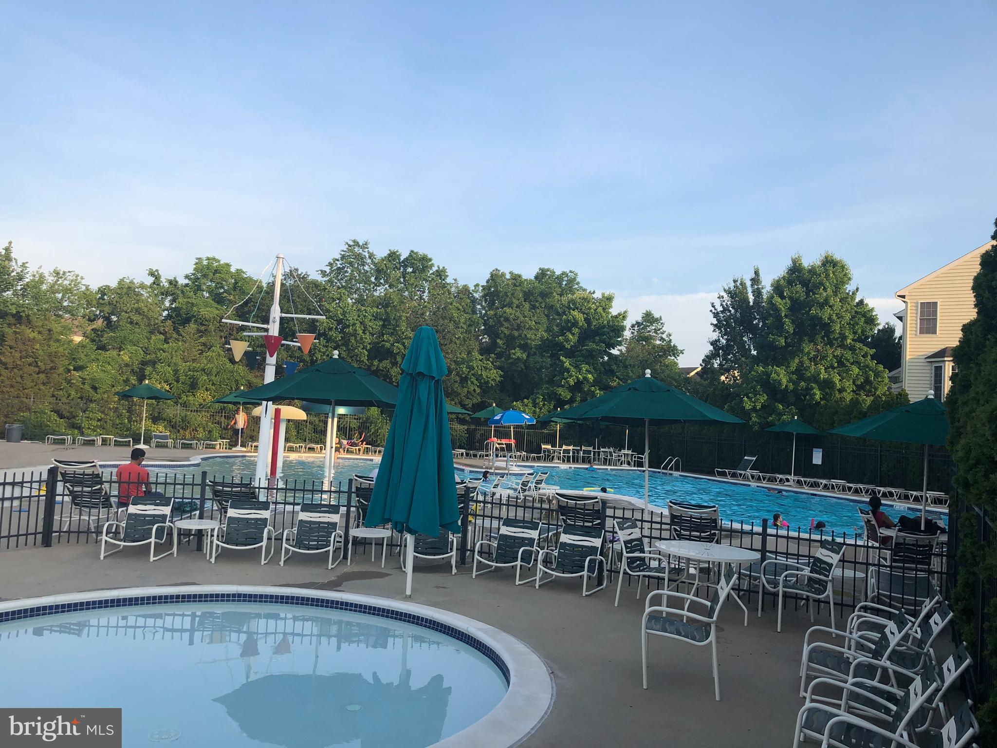 LOUDOUN VALLEY ESTATES - Residential Lease