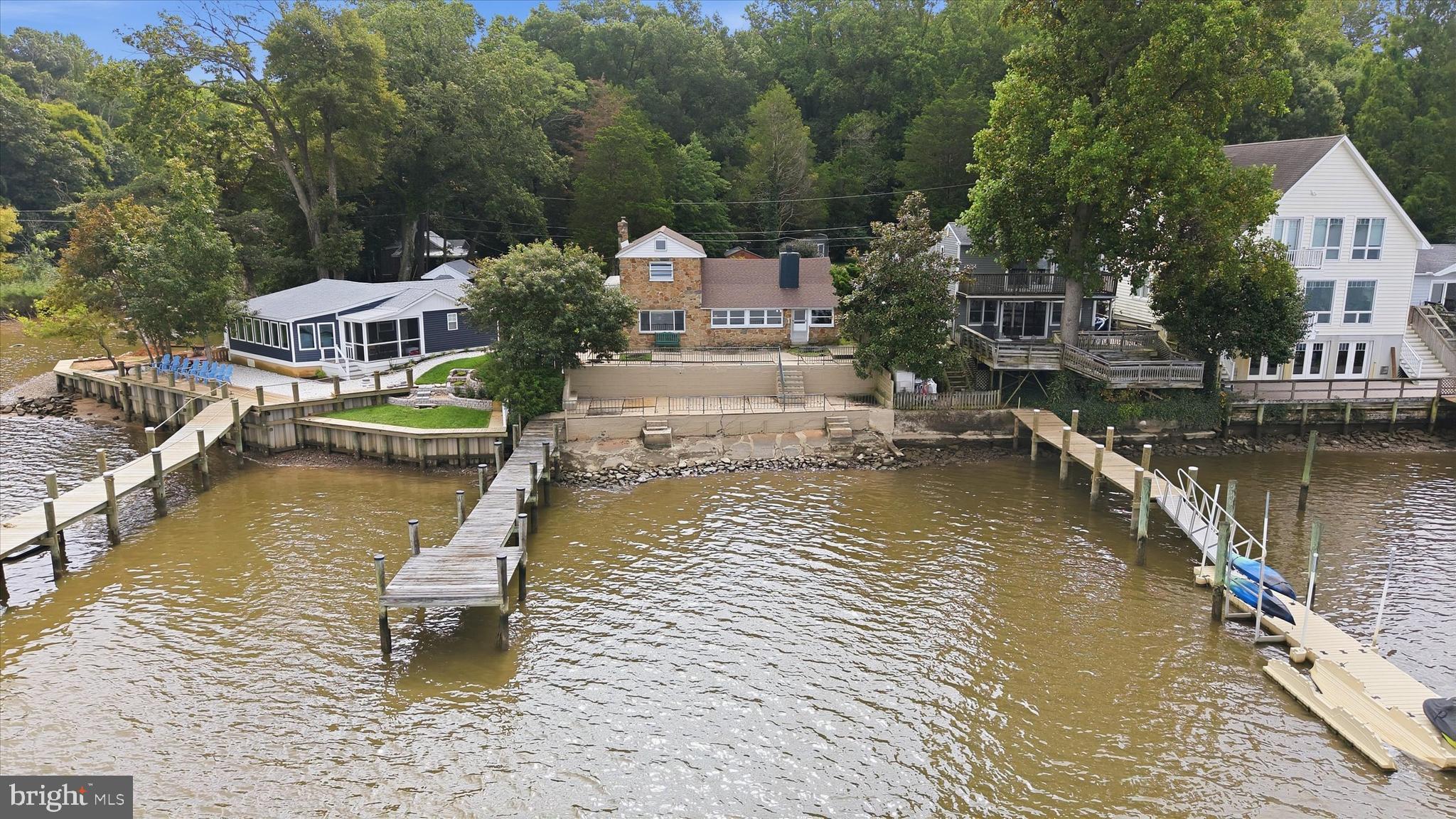 31 BORENS SHORE ROAD